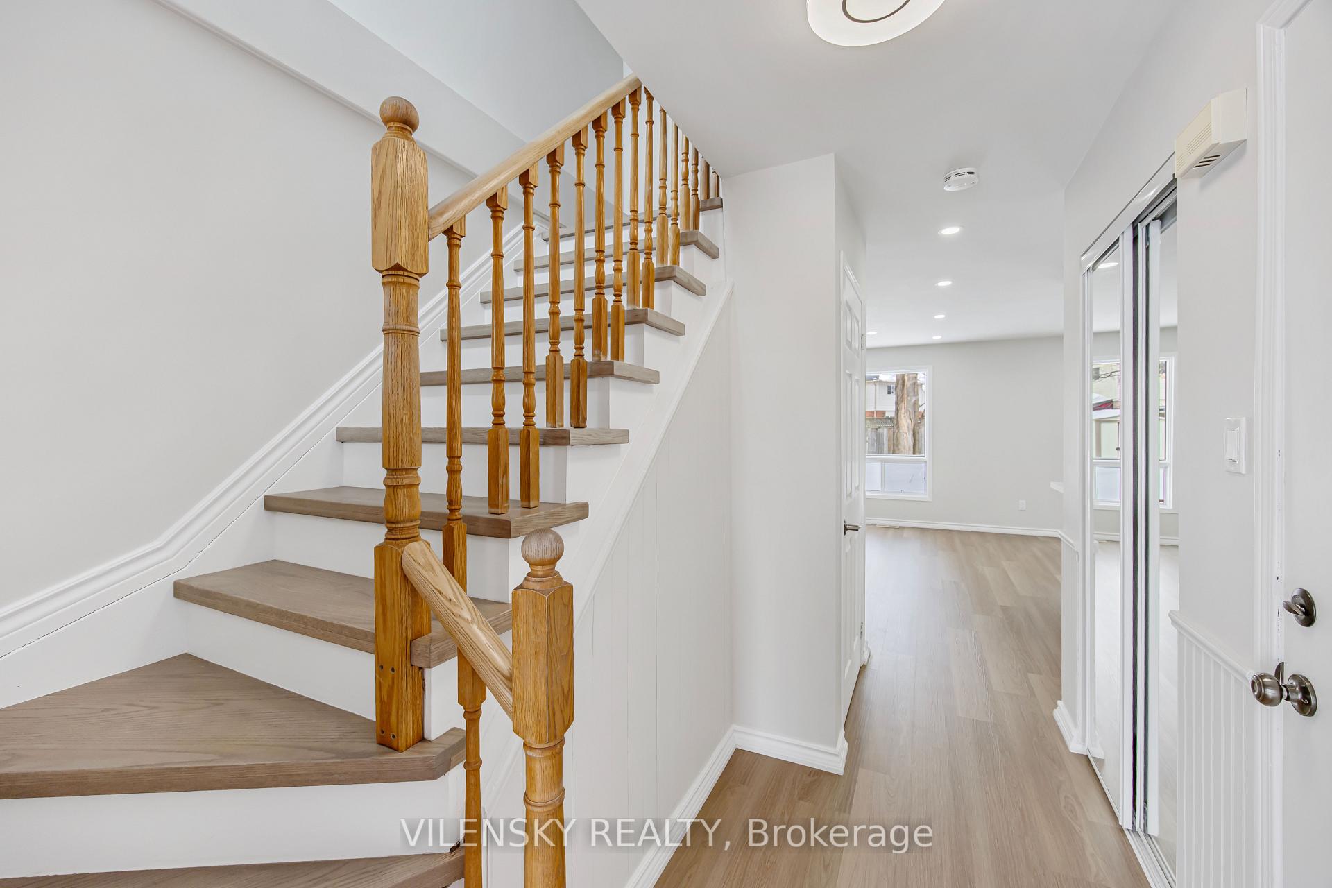 Photo 4 of 159 Brucker Road, Barrie, Holly — HOMEH