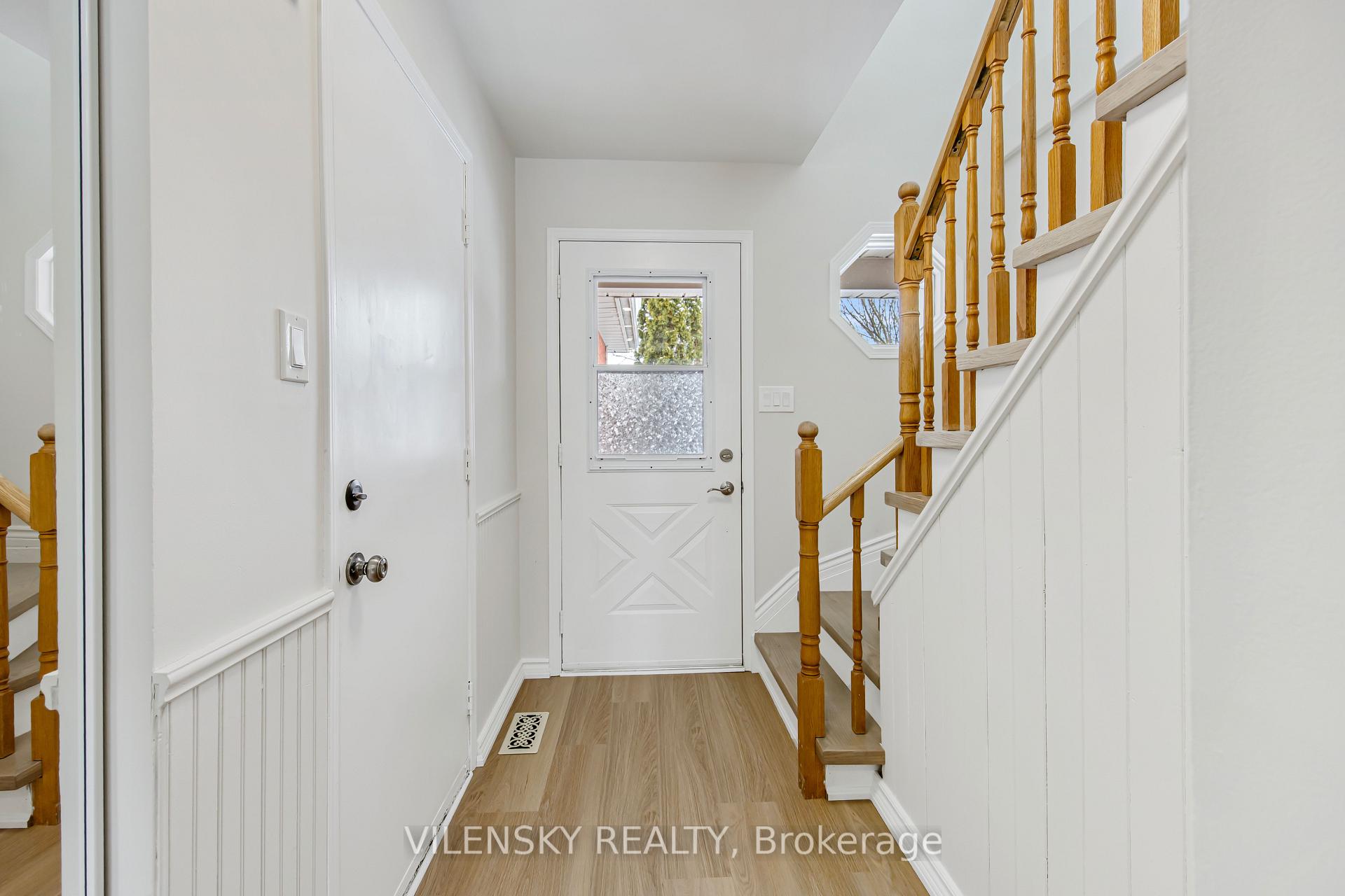 Photo 5 of 159 Brucker Road, Barrie, Holly — HOMEH