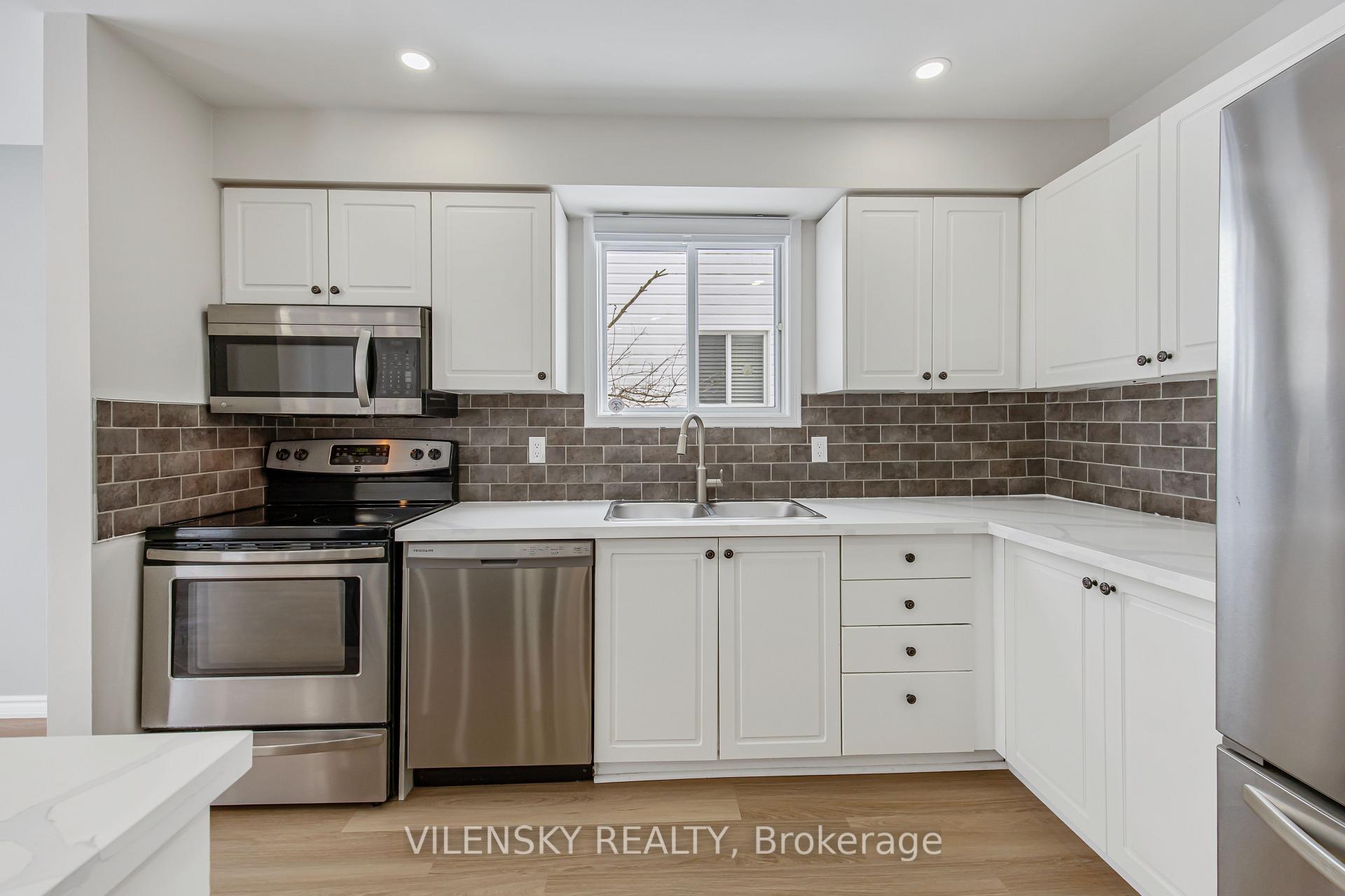 Photo 10 of 159 Brucker Road, Barrie, Holly — HOMEH