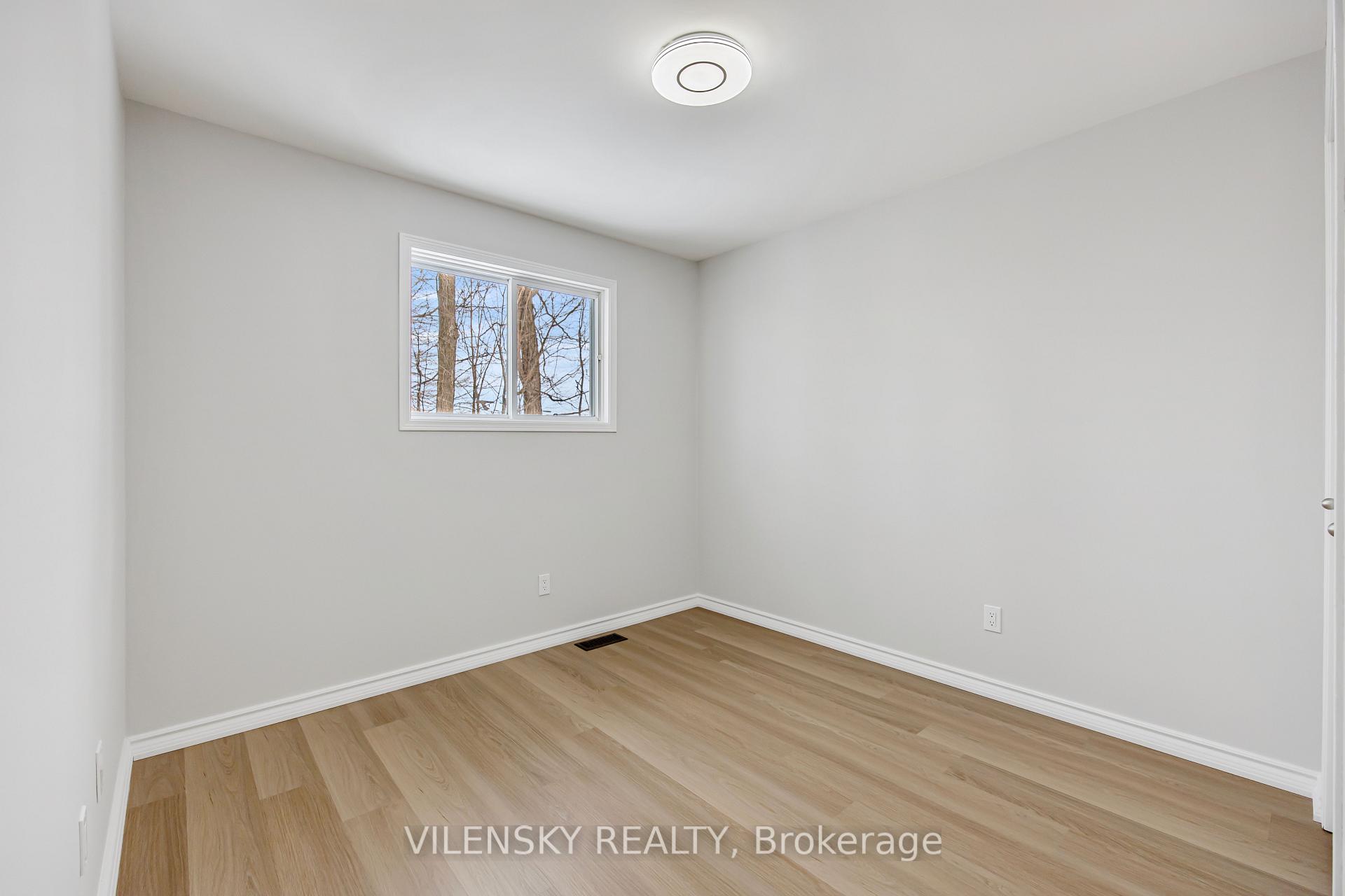 Photo 23 of 159 Brucker Road, Barrie, Holly — HOMEH