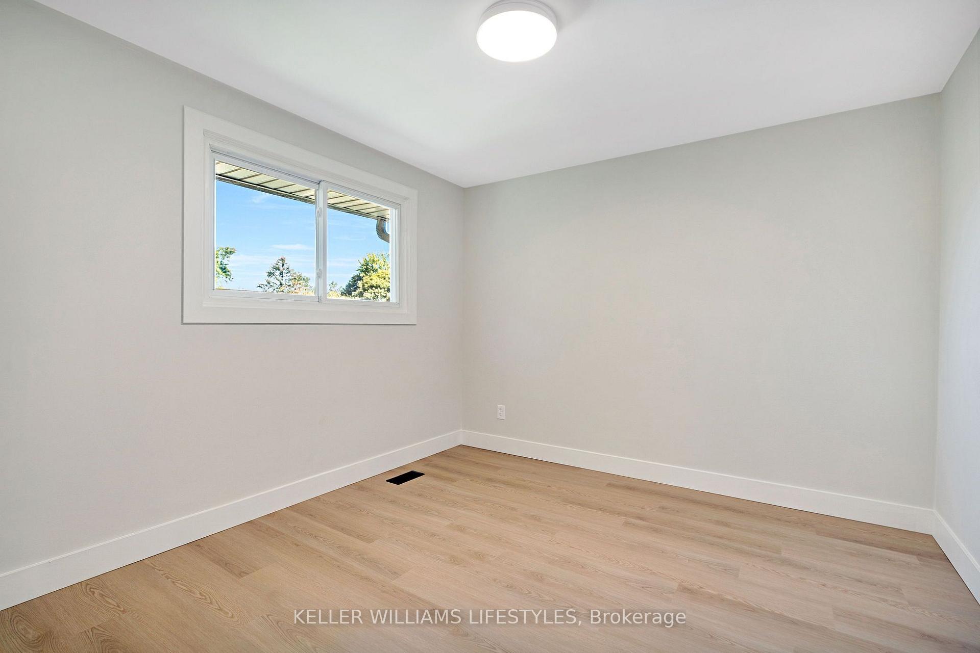 Photo 19 of 1704 Culver Drive, London, East H — HOMEH