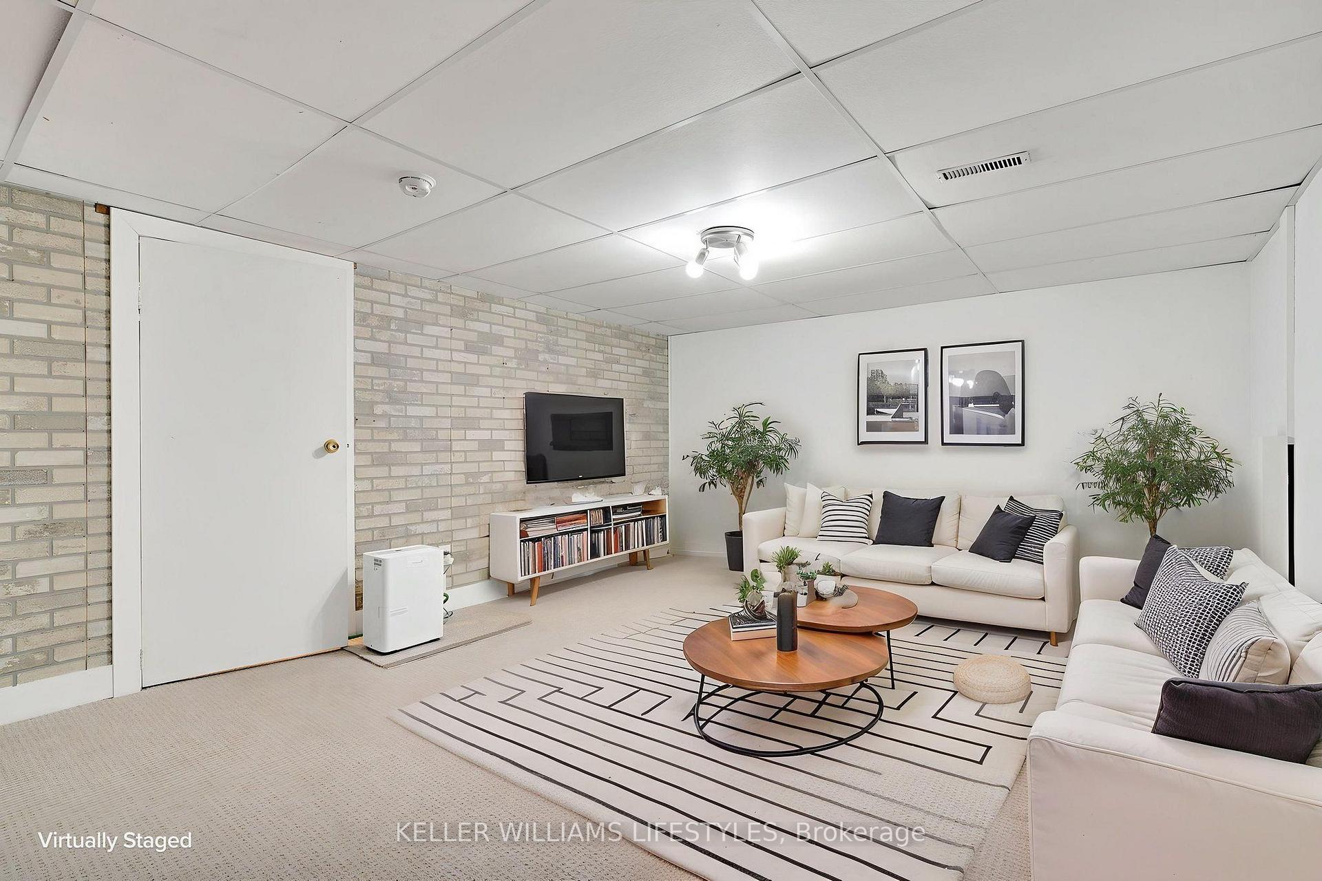 Photo 26 of 1704 Culver Drive, London, East H — HOMEH