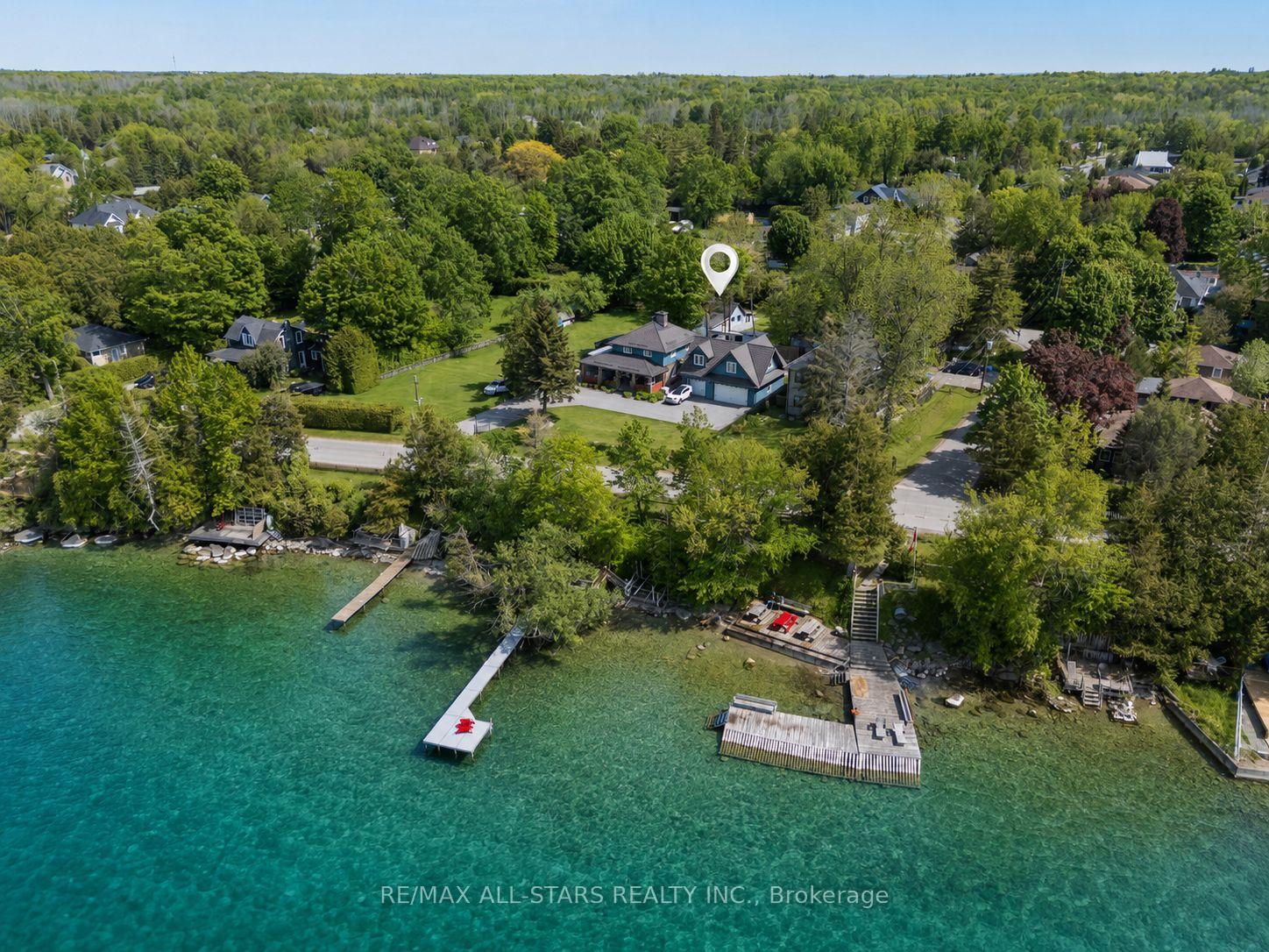 Photo 1 of 68 Farley Circle, Georgina, Historic Lakeshore Communities — HOMEH