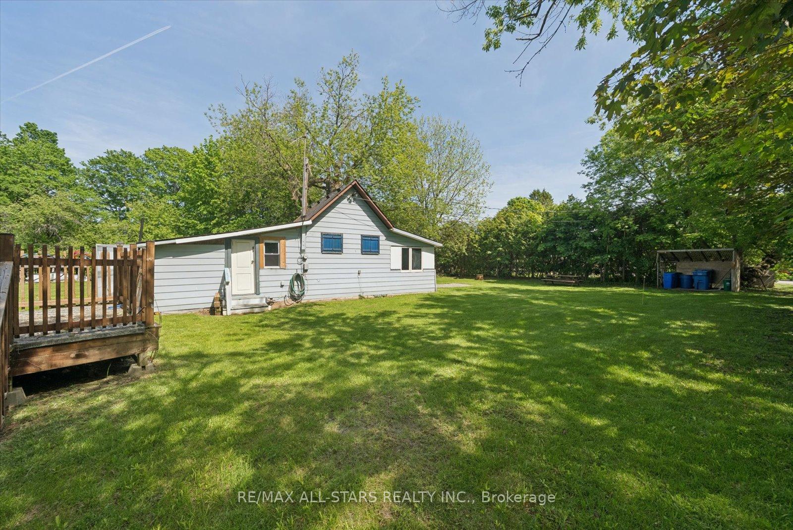 Photo 30 of 68 Farley Circle, Georgina, Historic Lakeshore Communities — HOMEH