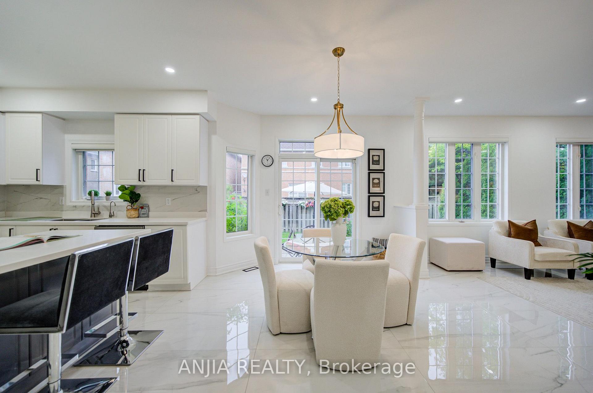 Photo 11 of 203 Fred Mclaren Boulevard, Markham, Wismer — HOMEH
