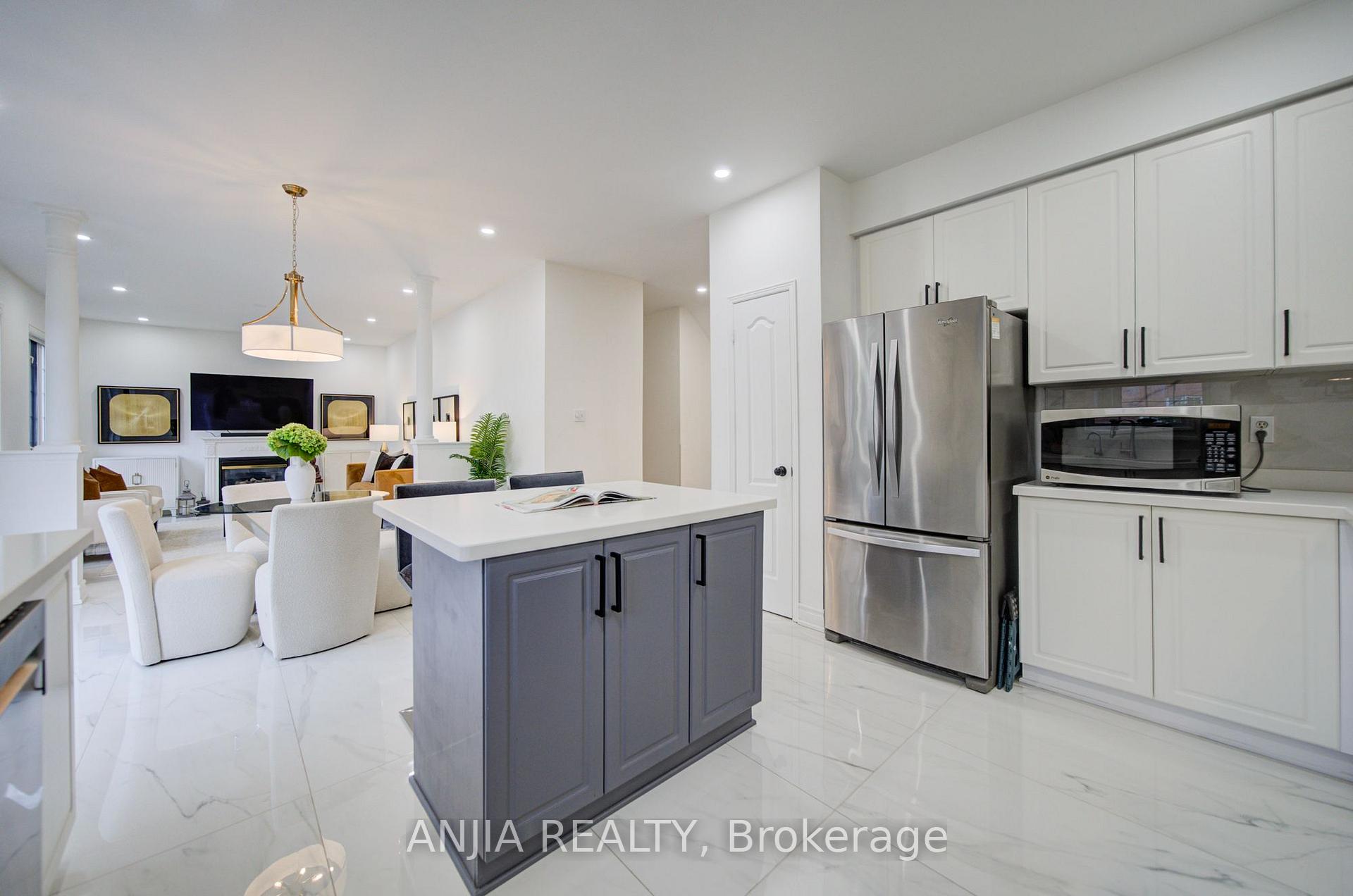Photo 18 of 203 Fred Mclaren Boulevard, Markham, Wismer — HOMEH