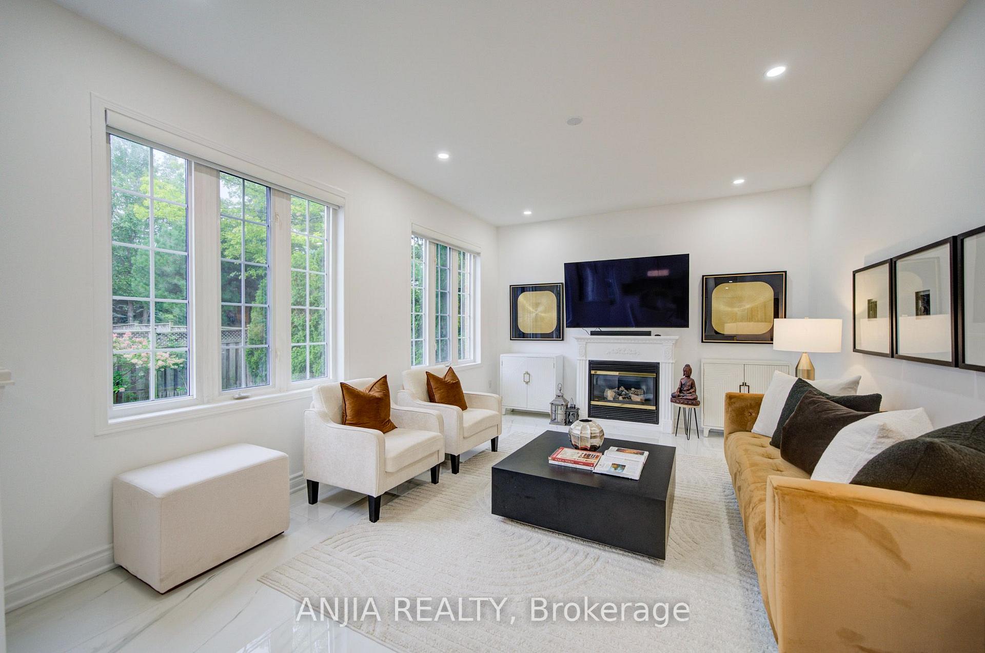 Photo 20 of 203 Fred Mclaren Boulevard, Markham, Wismer — HOMEH