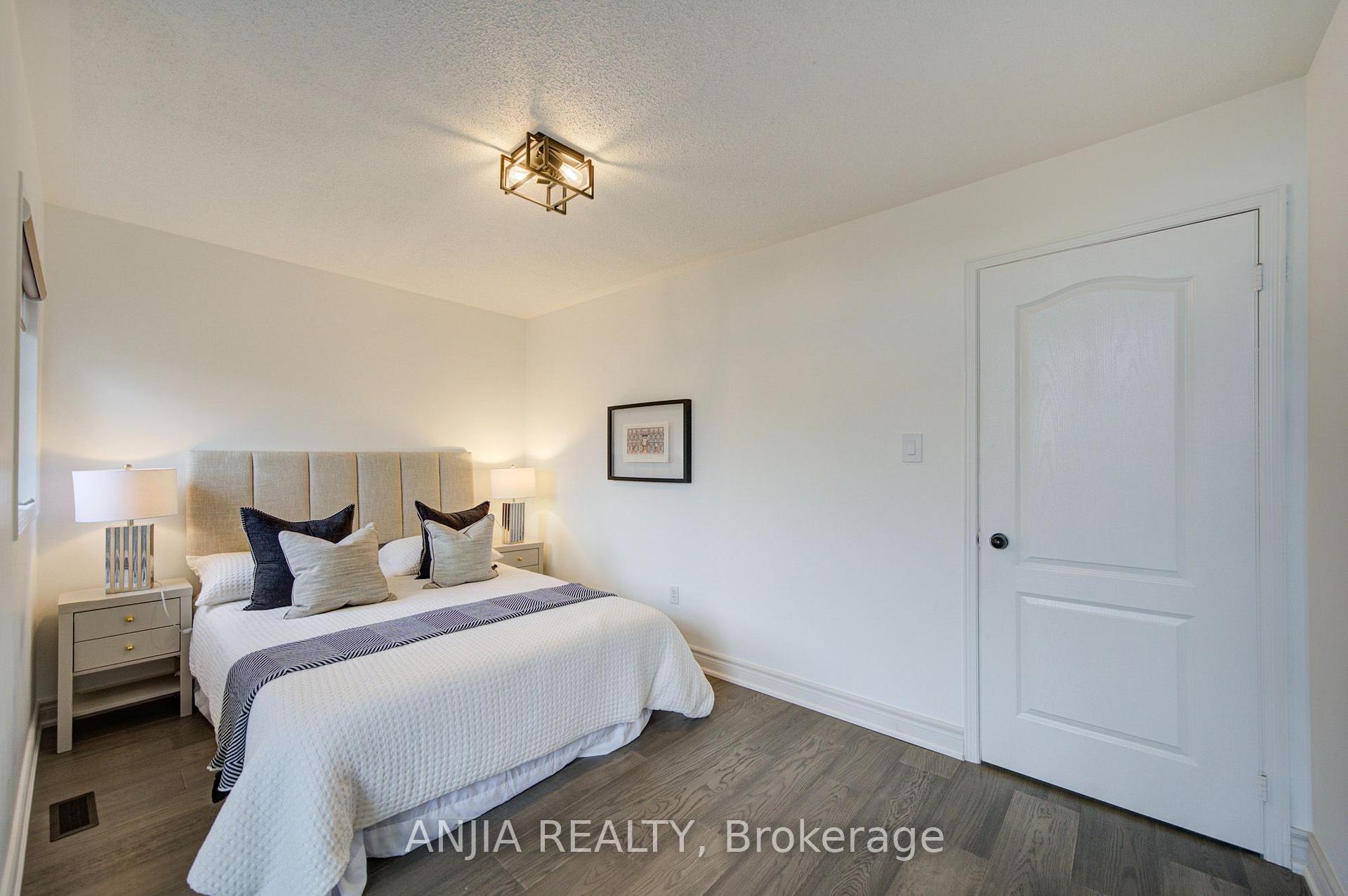 Photo 32 of 203 Fred Mclaren Boulevard, Markham, Wismer — HOMEH