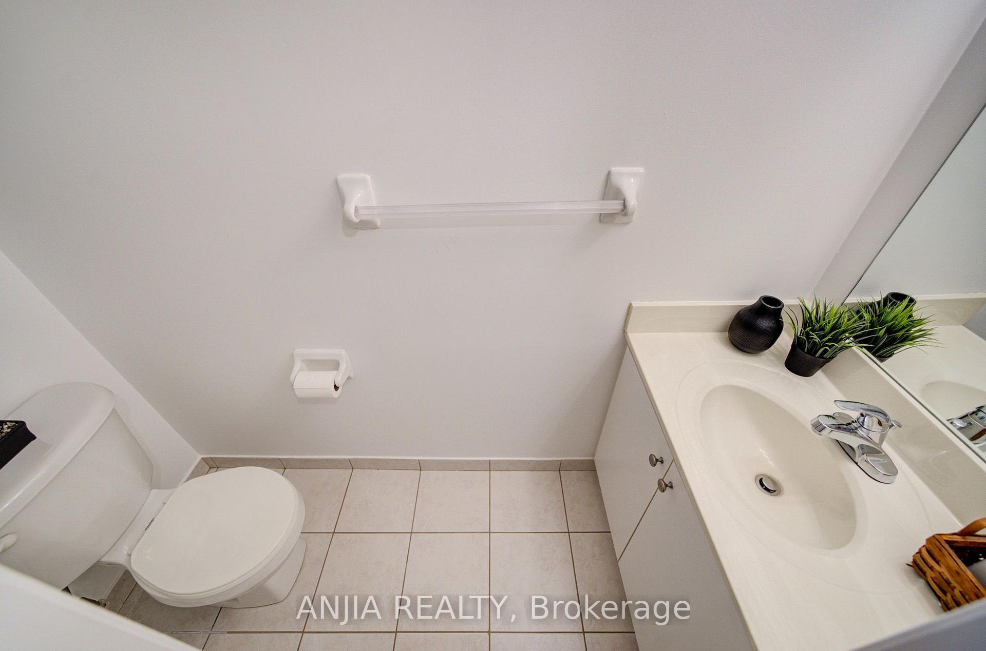 Photo 48 of 203 Fred Mclaren Boulevard, Markham, Wismer — HOMEH