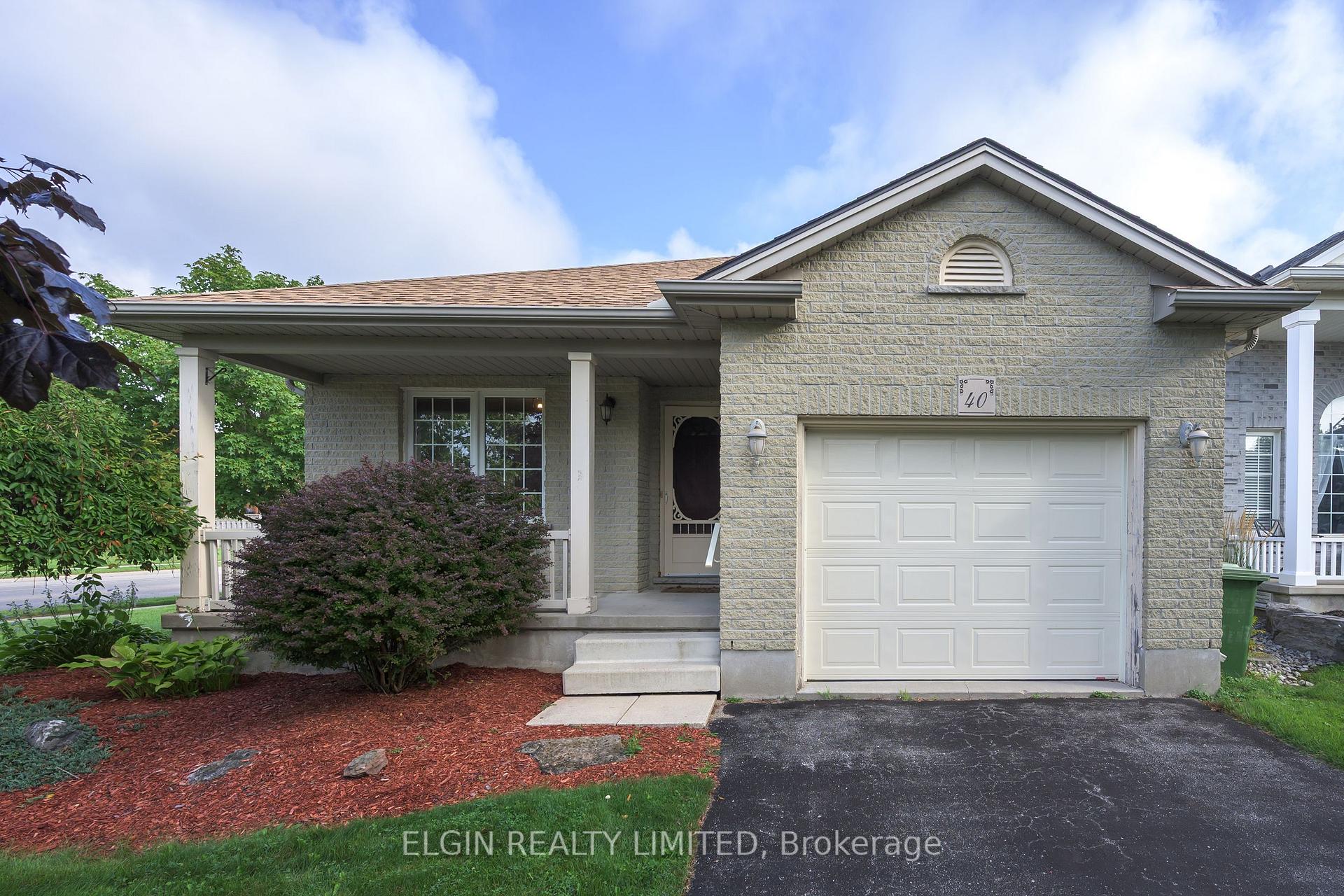 Photo 3 of 40 Schreyer Drive, St. Thomas — HOMEH