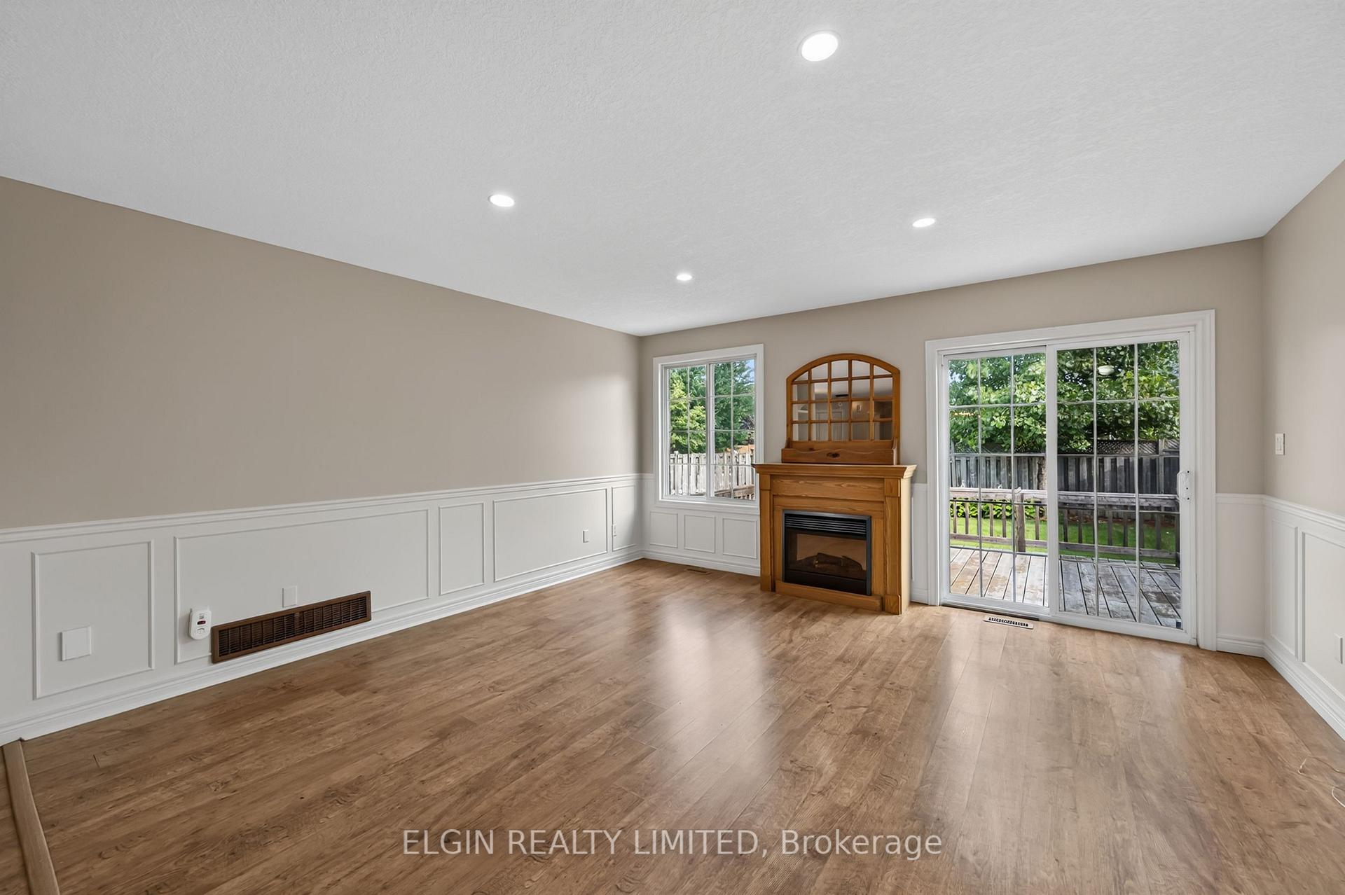 Photo 14 of 40 Schreyer Drive, St. Thomas — HOMEH