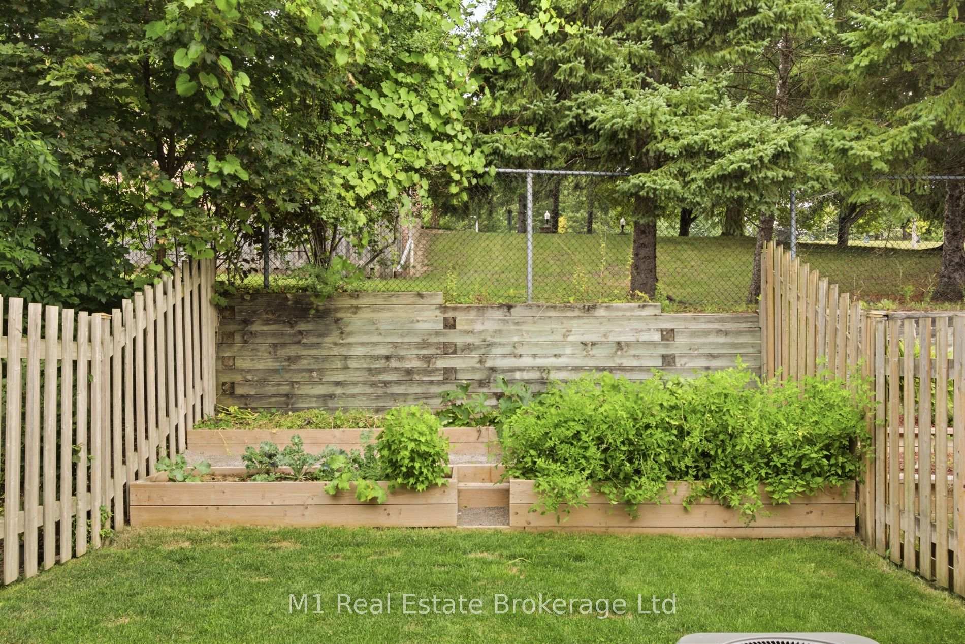 Photo 28 of 5 Grandridge Crescent, Guelph, Willow West/Sugarbush/West Acres — HOMEH