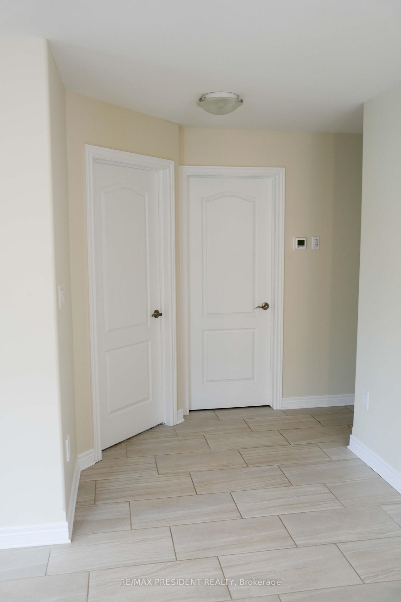 Photo 8 of 7 Berkshire Drive, St. Catharines, Carlton/Bunting — HOMEH