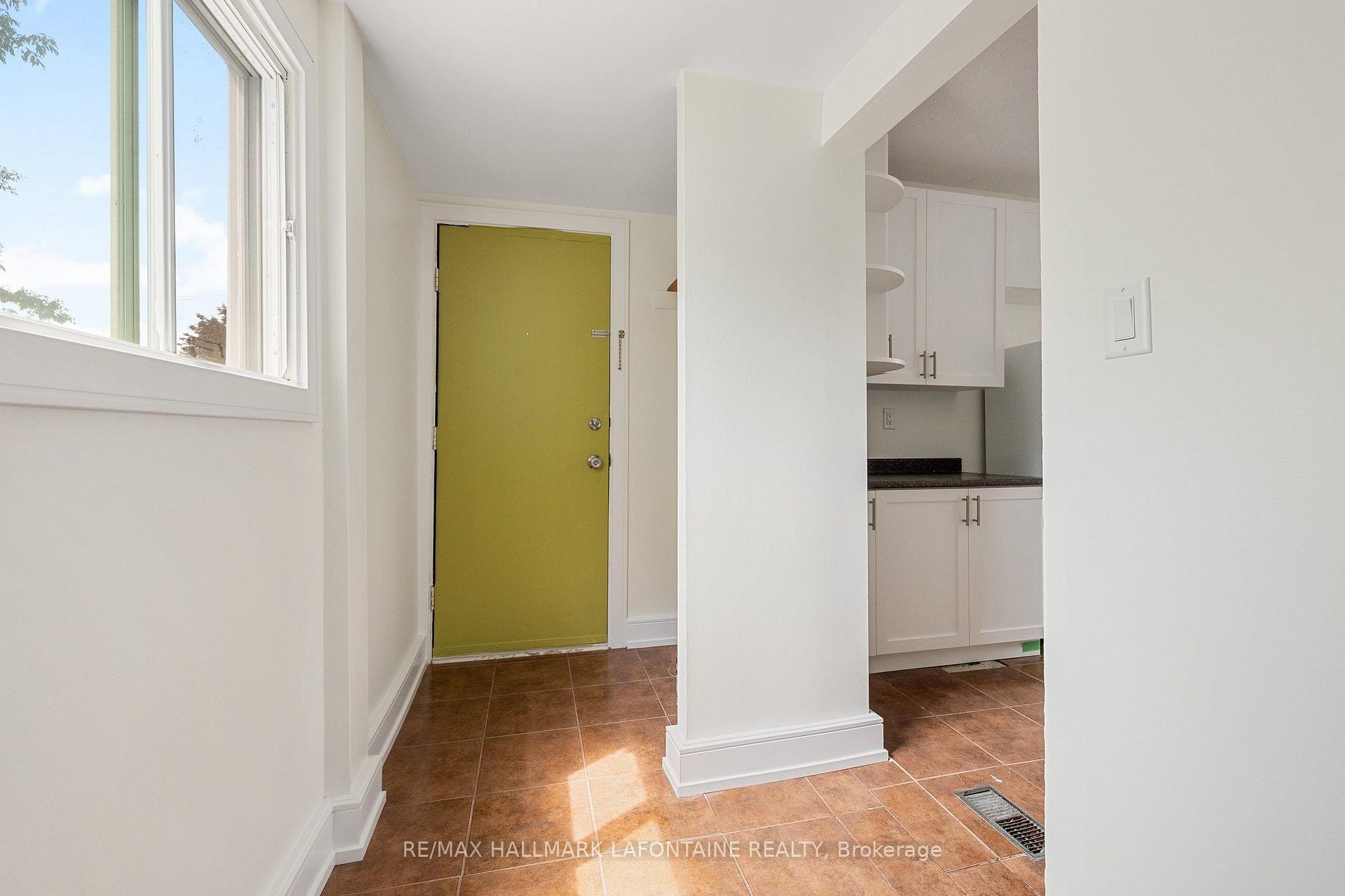 Photo 3 of Unit 2, 88 Ste. Cecile Street, Ottawa, Vanier — HOMEH