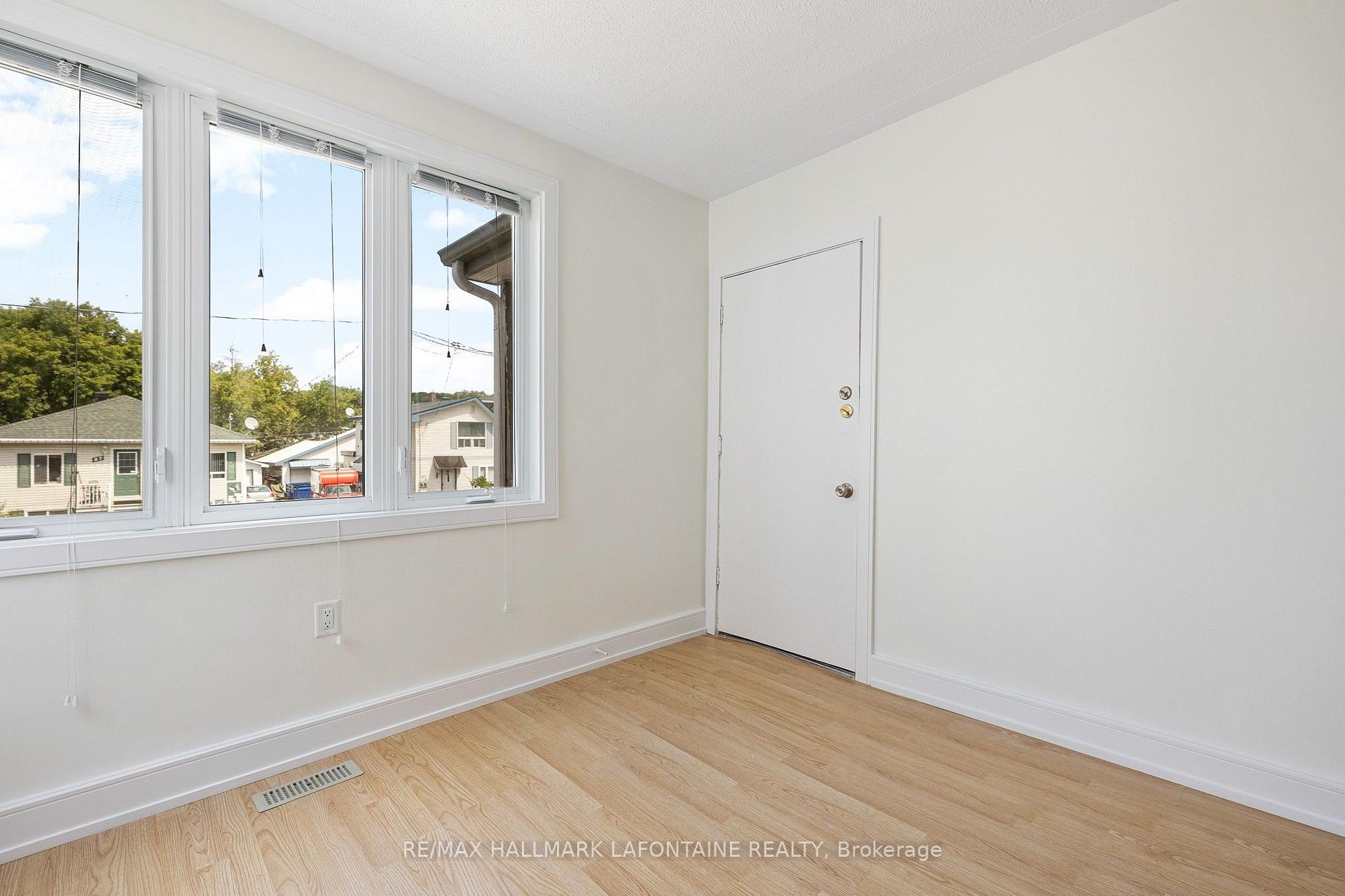 Photo 10 of Unit 2, 88 Ste. Cecile Street, Ottawa, Vanier — HOMEH
