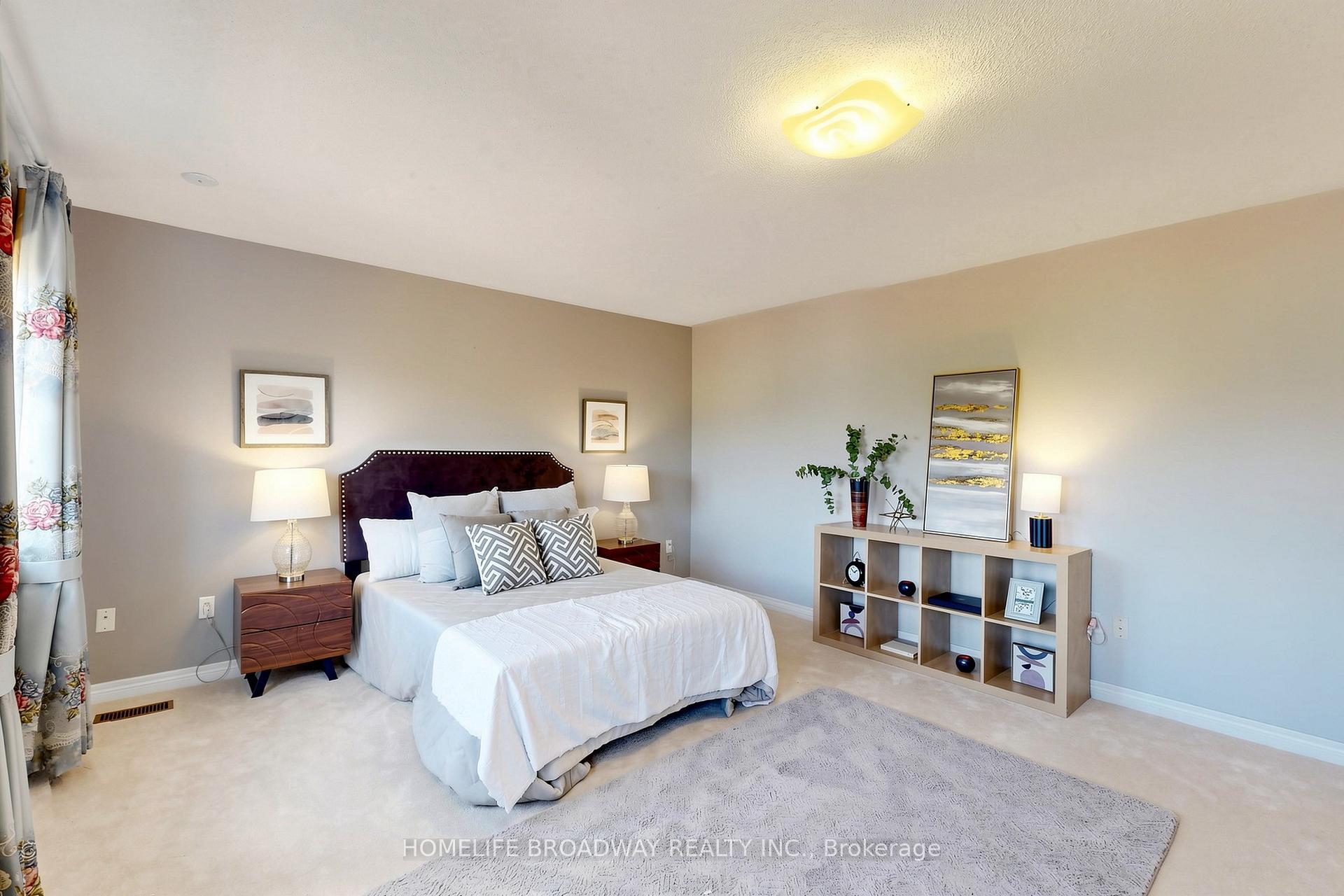 Photo 29 of 143 Village Gate Drive, Markham, Cachet — HOMEH