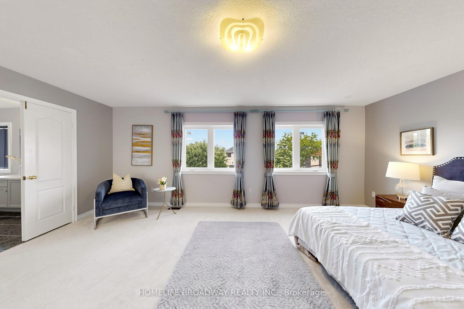 Photo 30 of 143 Village Gate Drive, Markham, Cachet — HOMEH
