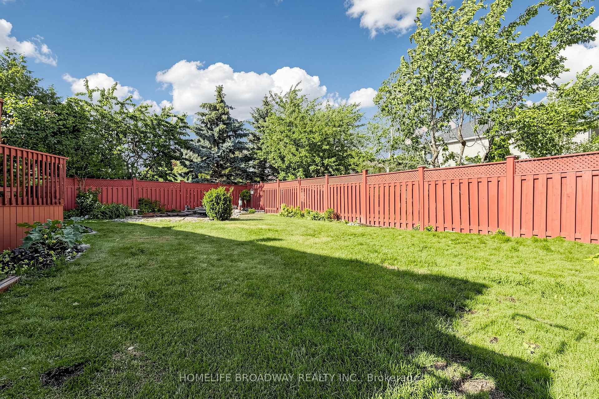 Photo 50 of 143 Village Gate Drive, Markham, Cachet — HOMEH