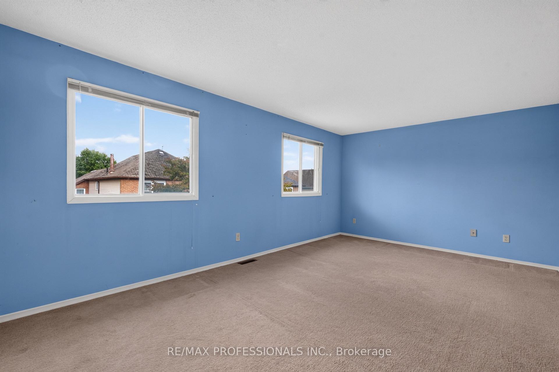 Photo 25 of 1001 Redbird Crescent, Pickering, Liverpool — HOMEH