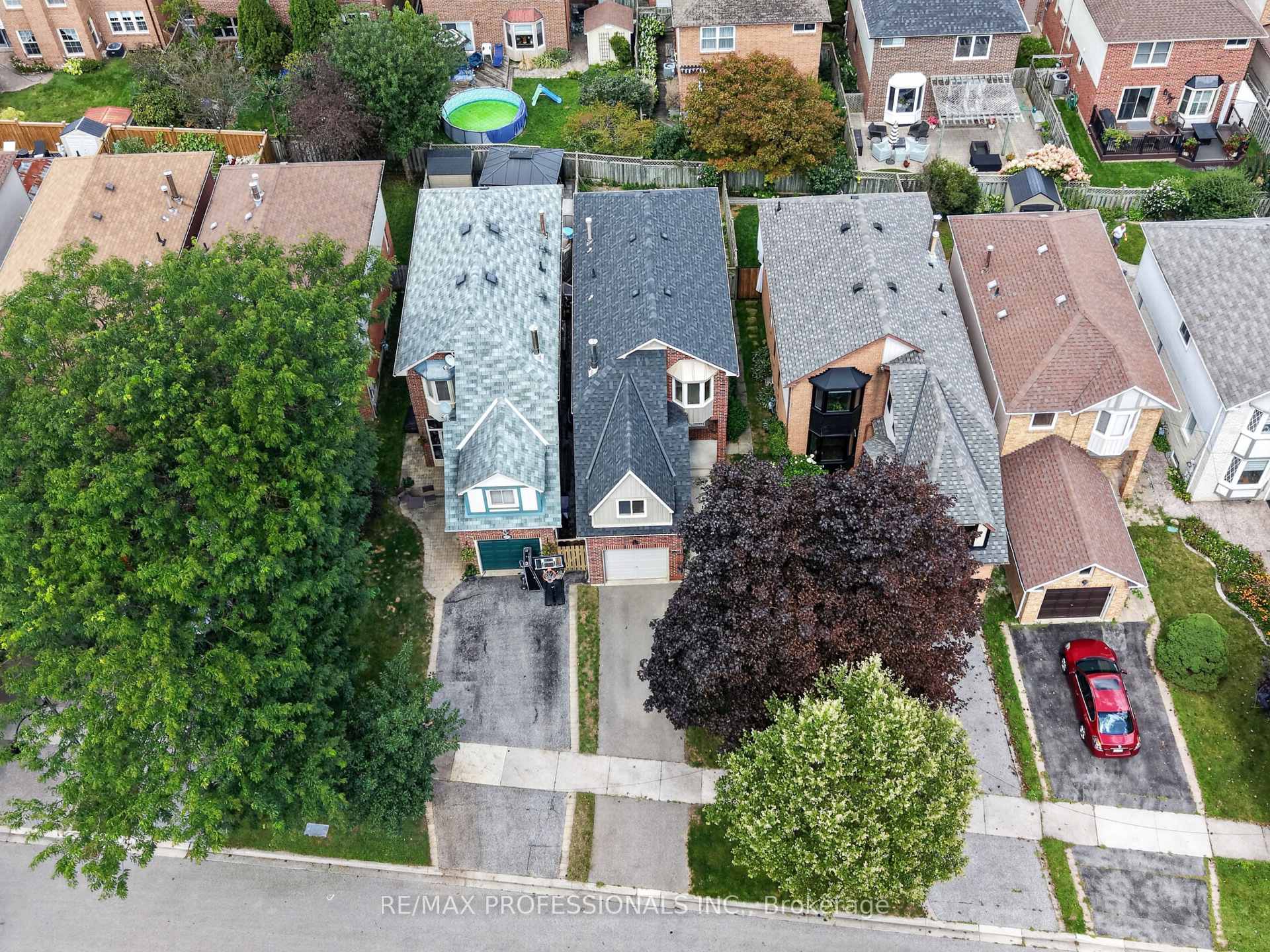 Photo 43 of 1001 Redbird Crescent, Pickering, Liverpool — HOMEH