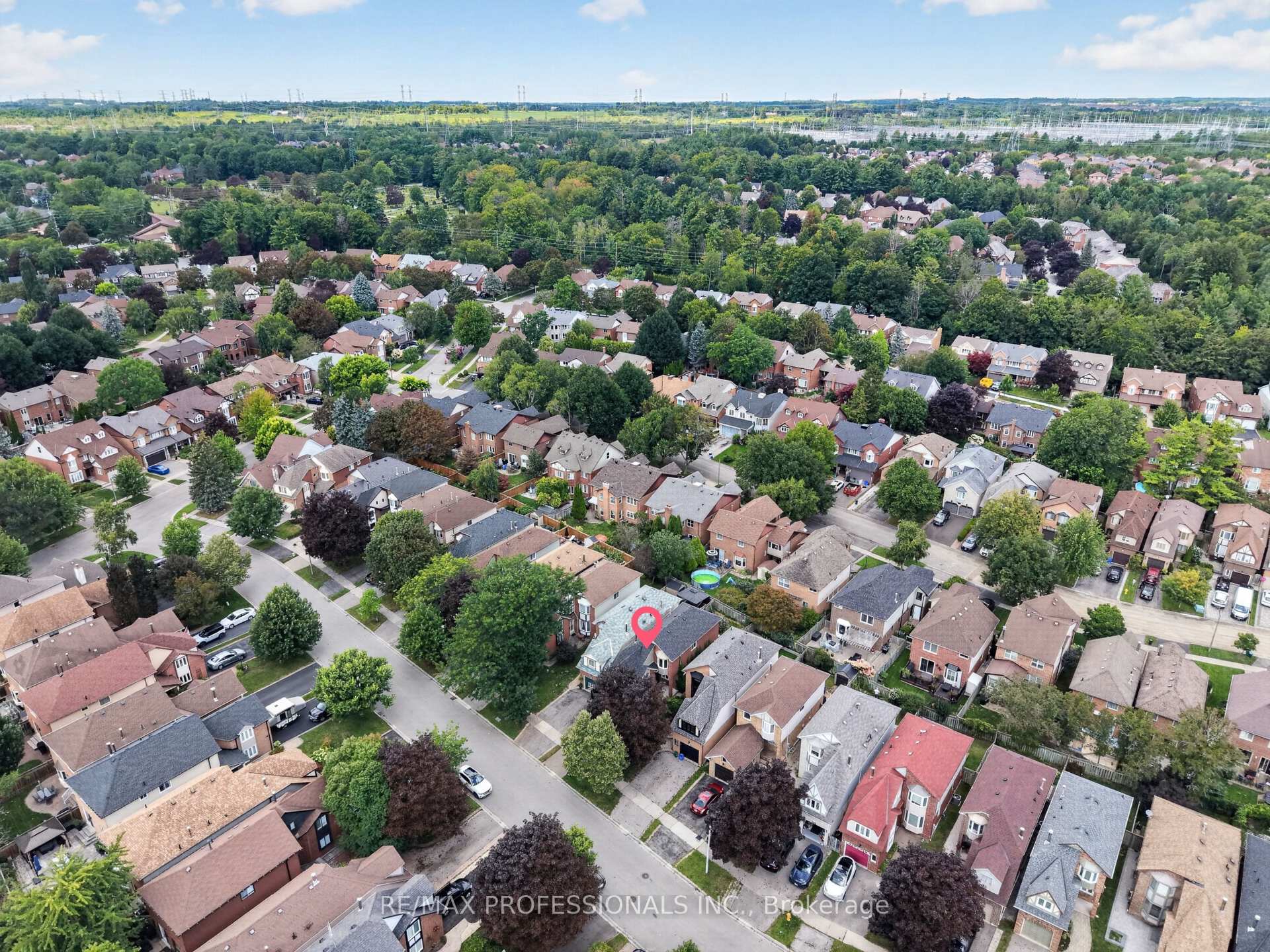 Photo 48 of 1001 Redbird Crescent, Pickering, Liverpool — HOMEH
