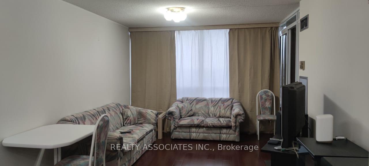 Photo 2 of Unit 1903, 330 Alton Towers Circle, Scarborough, Milliken — HOMEH