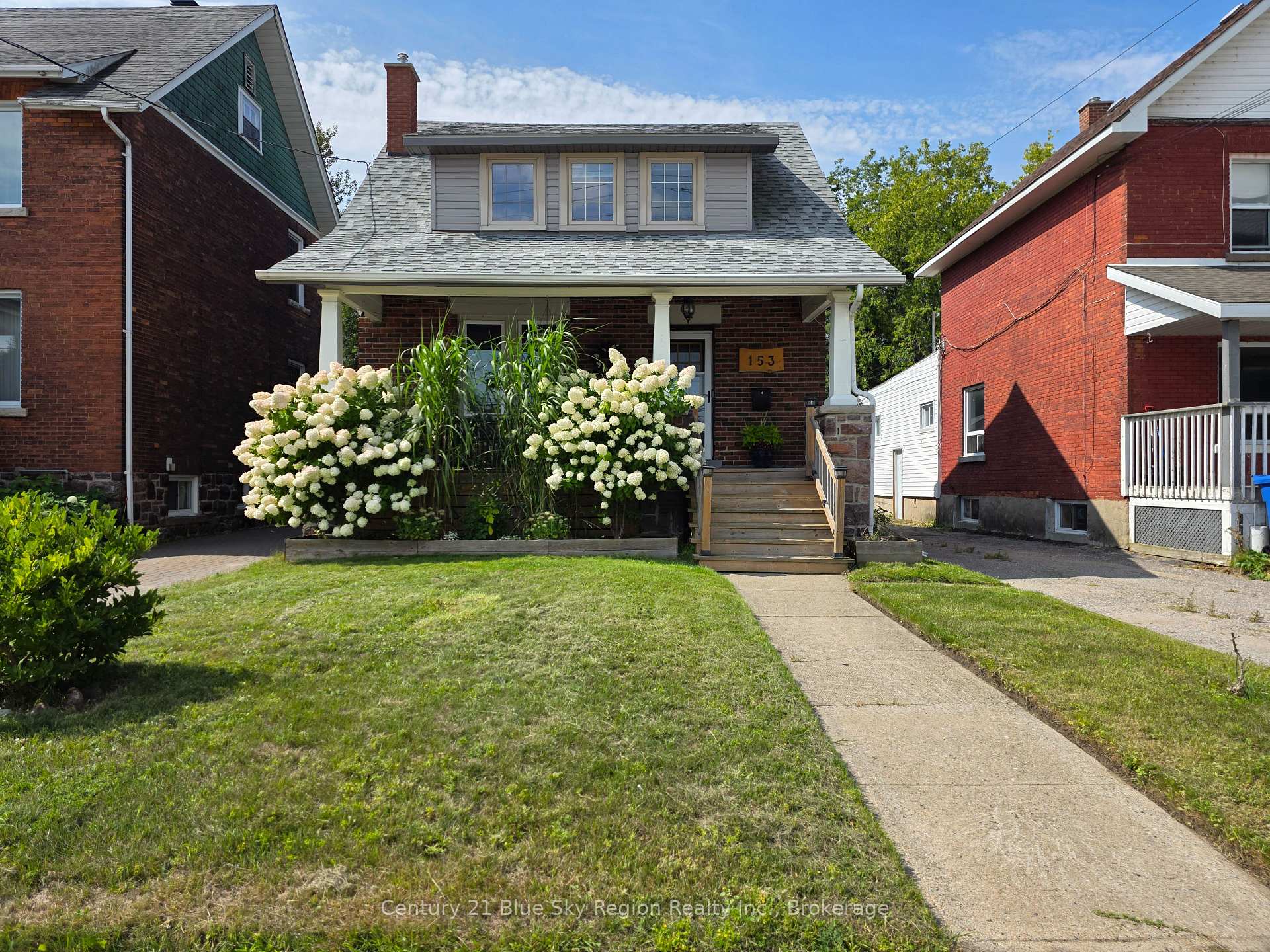 Photo 2 of 153 First Avenue W, North Bay, Central — HOMEH