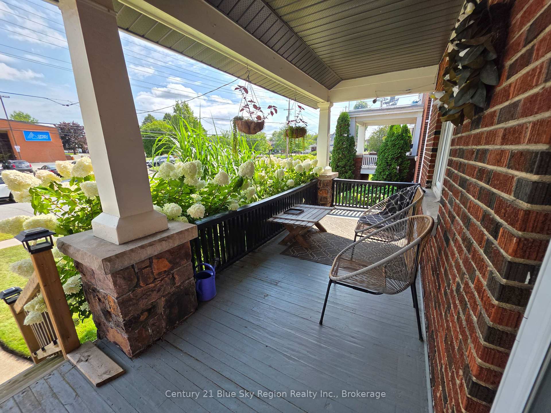 Photo 7 of 153 First Avenue W, North Bay, Central — HOMEH