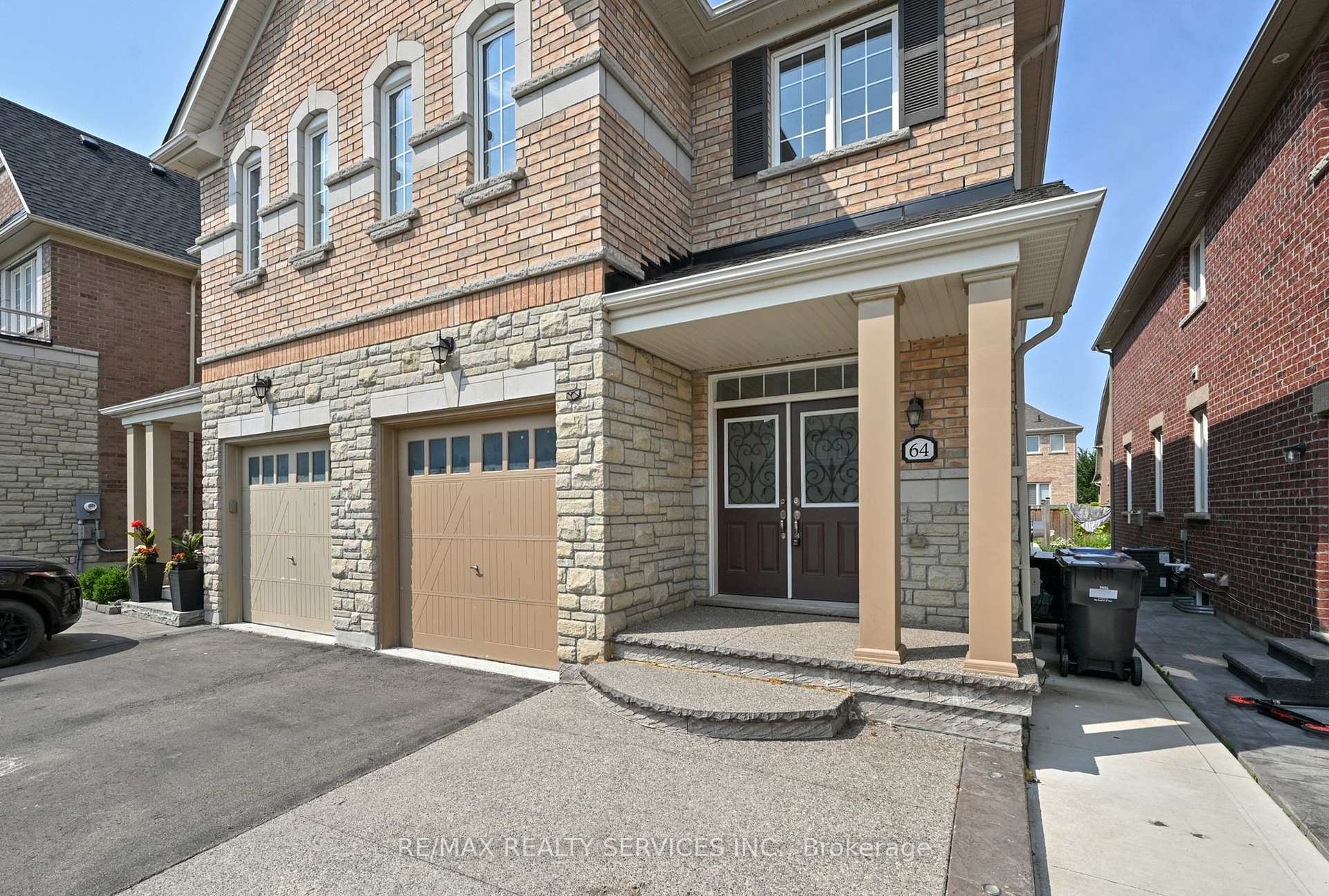 Photo 2 of 64 Maple Cider Street, Caledon, Rural Caledon — HOMEH