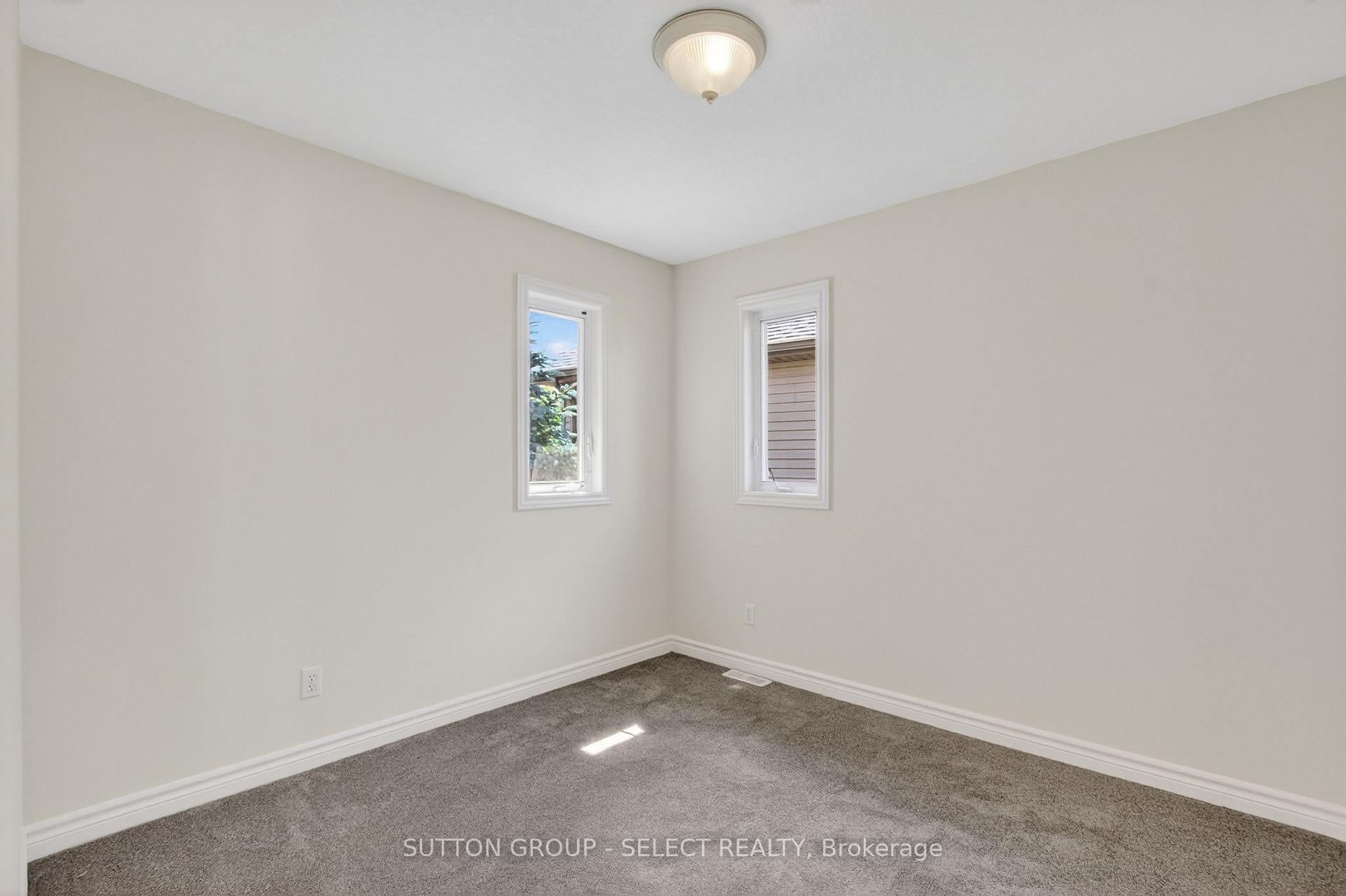 Photo 19 of 1893 Stackhouse Crescent, London, North C — HOMEH