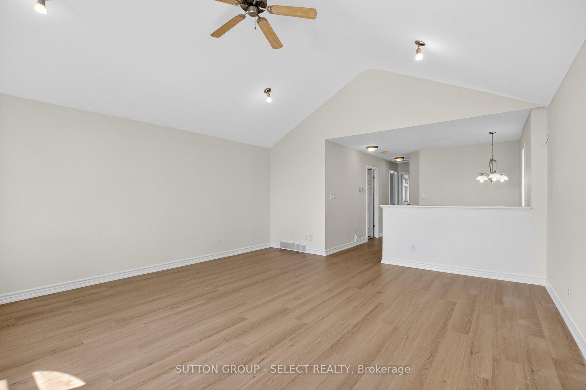 Photo 32 of 1893 Stackhouse Crescent, London, North C — HOMEH