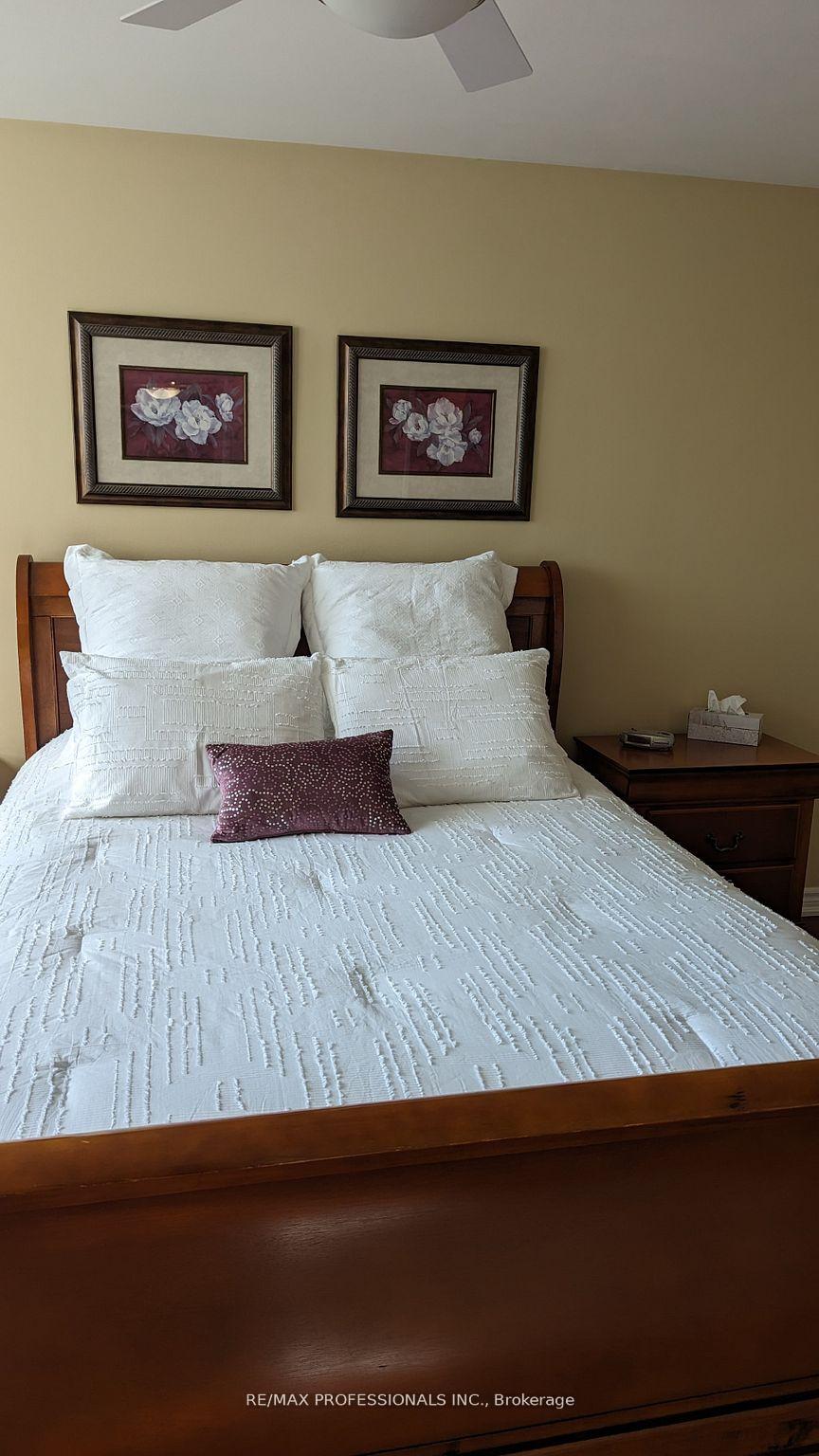 Photo 7 of Unit 802, 2323 Confederation Parkway, Mississauga, Cooksville — HOMEH