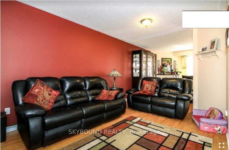 Photo 2 of Unit Upper, 24 Larkspur Road, Brampton, Sandringham-Wellington — HOMEH