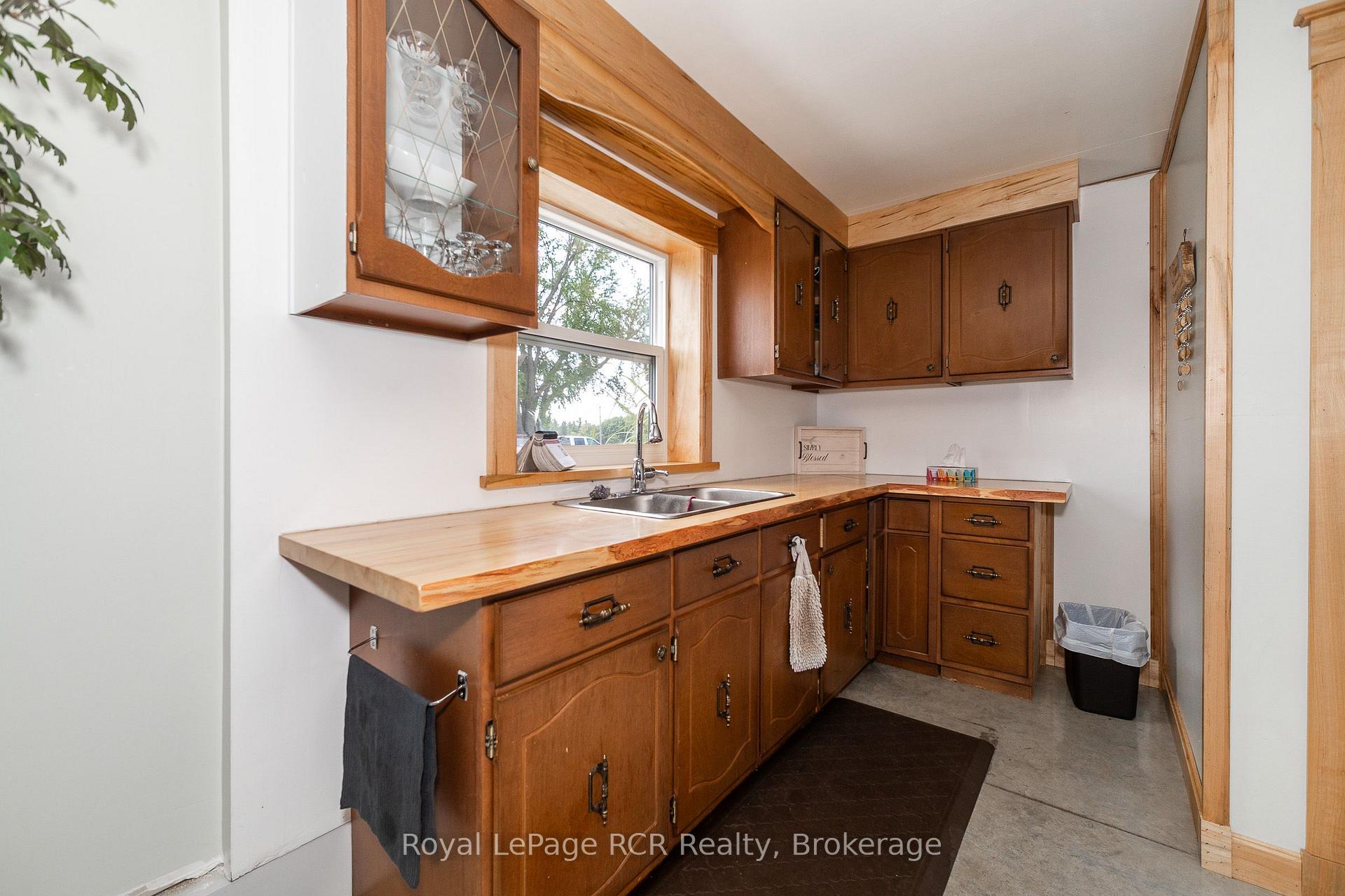Photo 10 of 1720 Bruce 10 Road, Arran-Elderslie — HOMEH