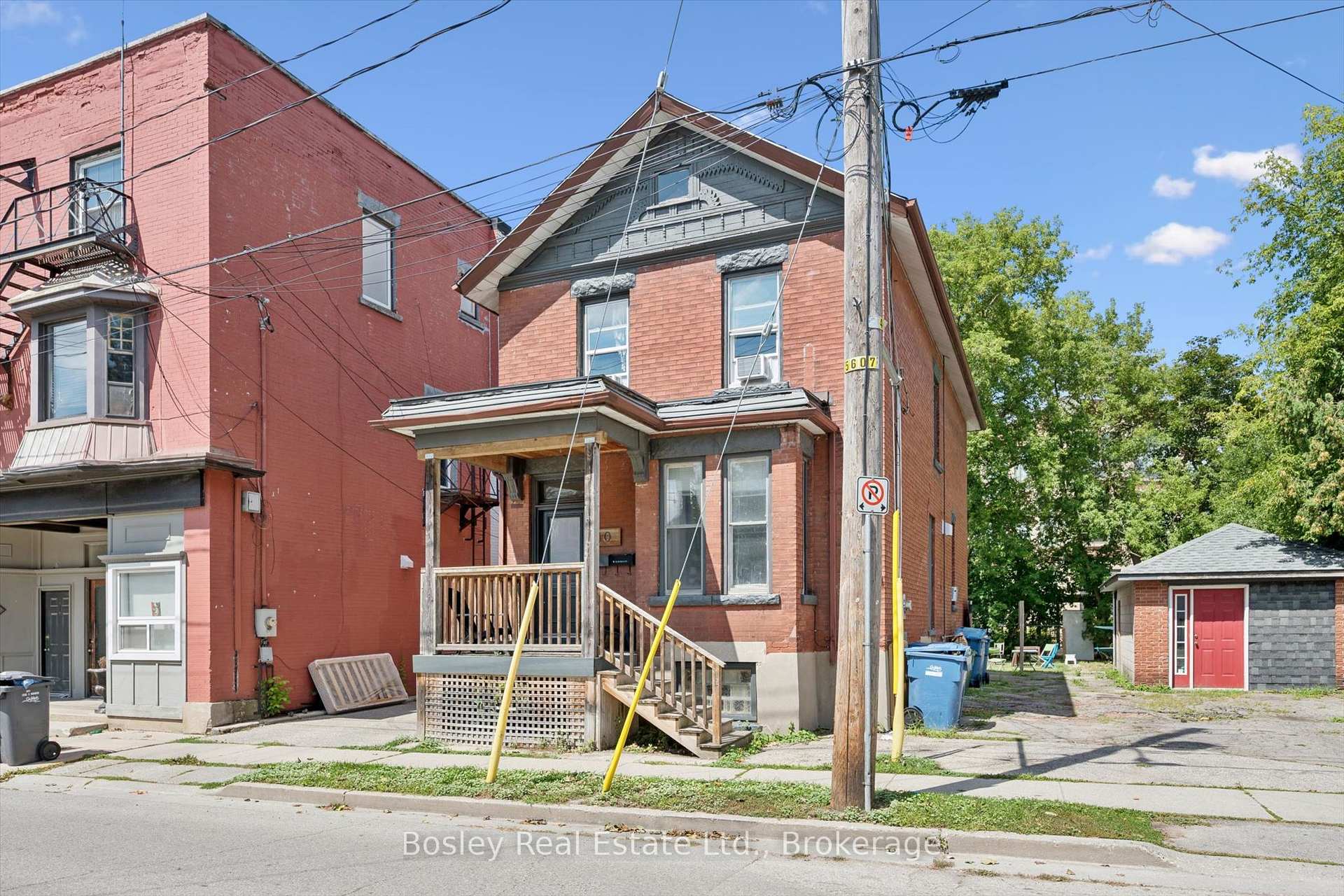 Photo 4 of 10 Ontario Street, Guelph, St. Patrick's Ward — HOMEH