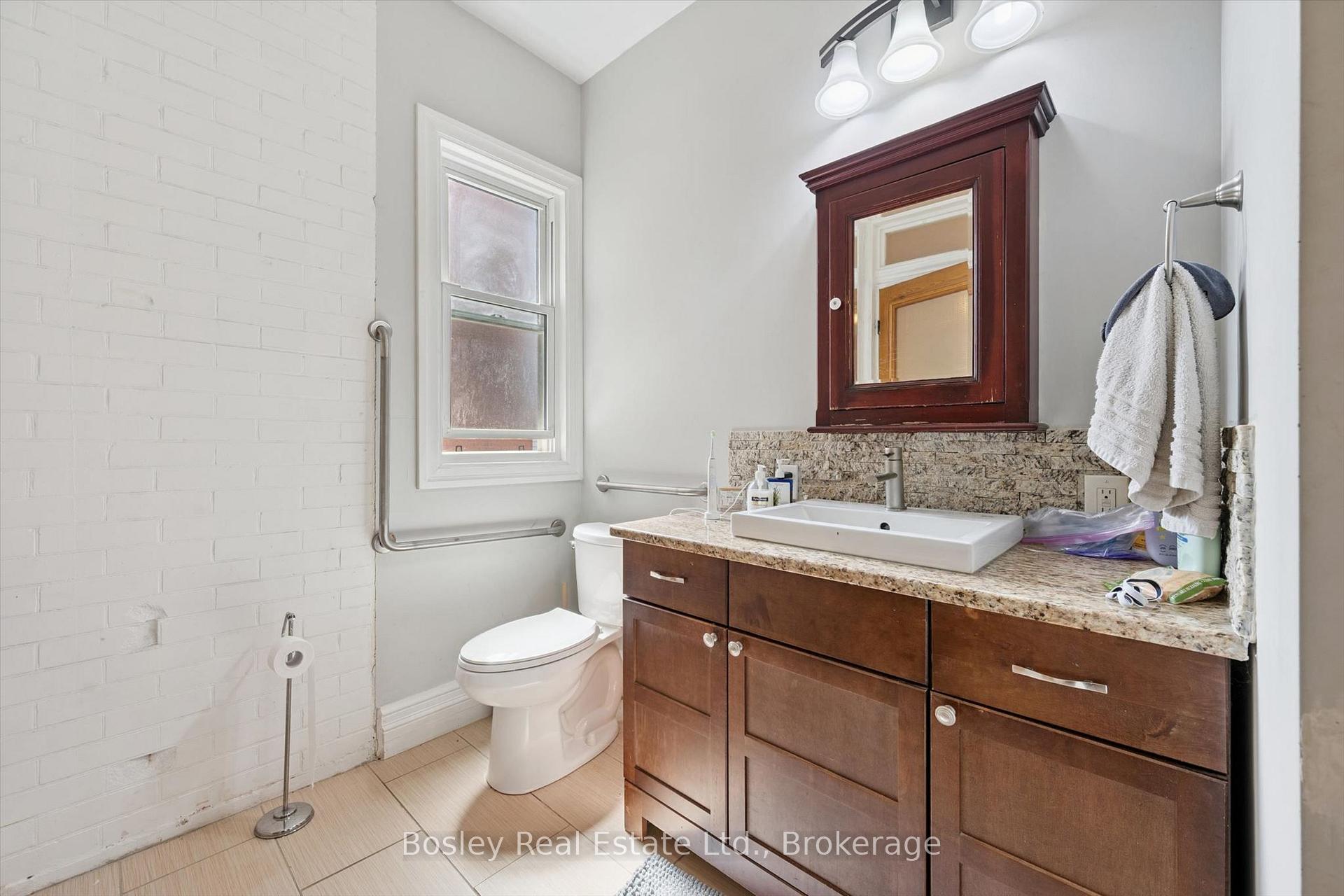 Photo 15 of 10 Ontario Street, Guelph, St. Patrick's Ward — HOMEH