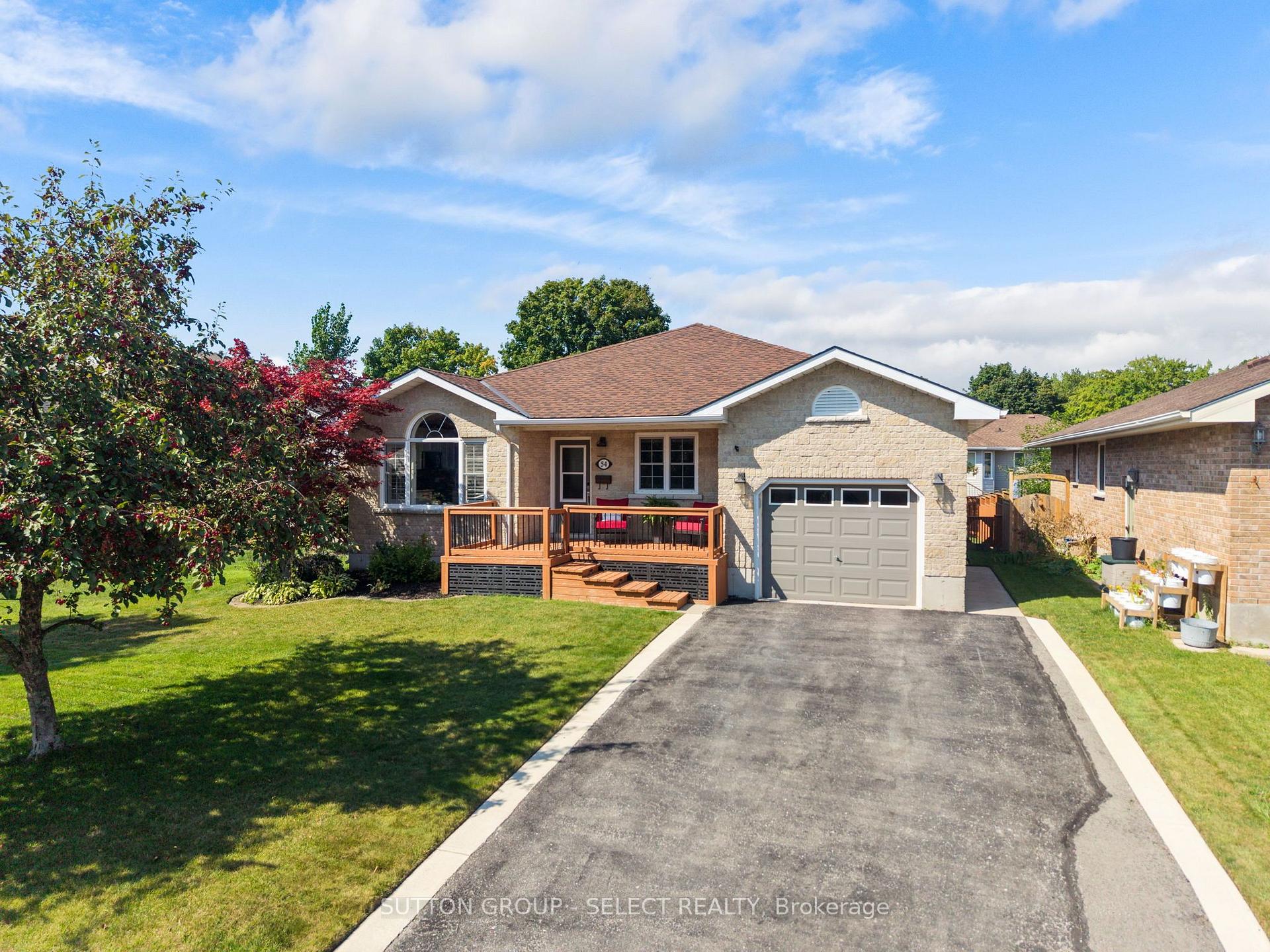 Photo 1 of 54 Balvina Drive W, Goderich, Goderich (Town) — HOMEH