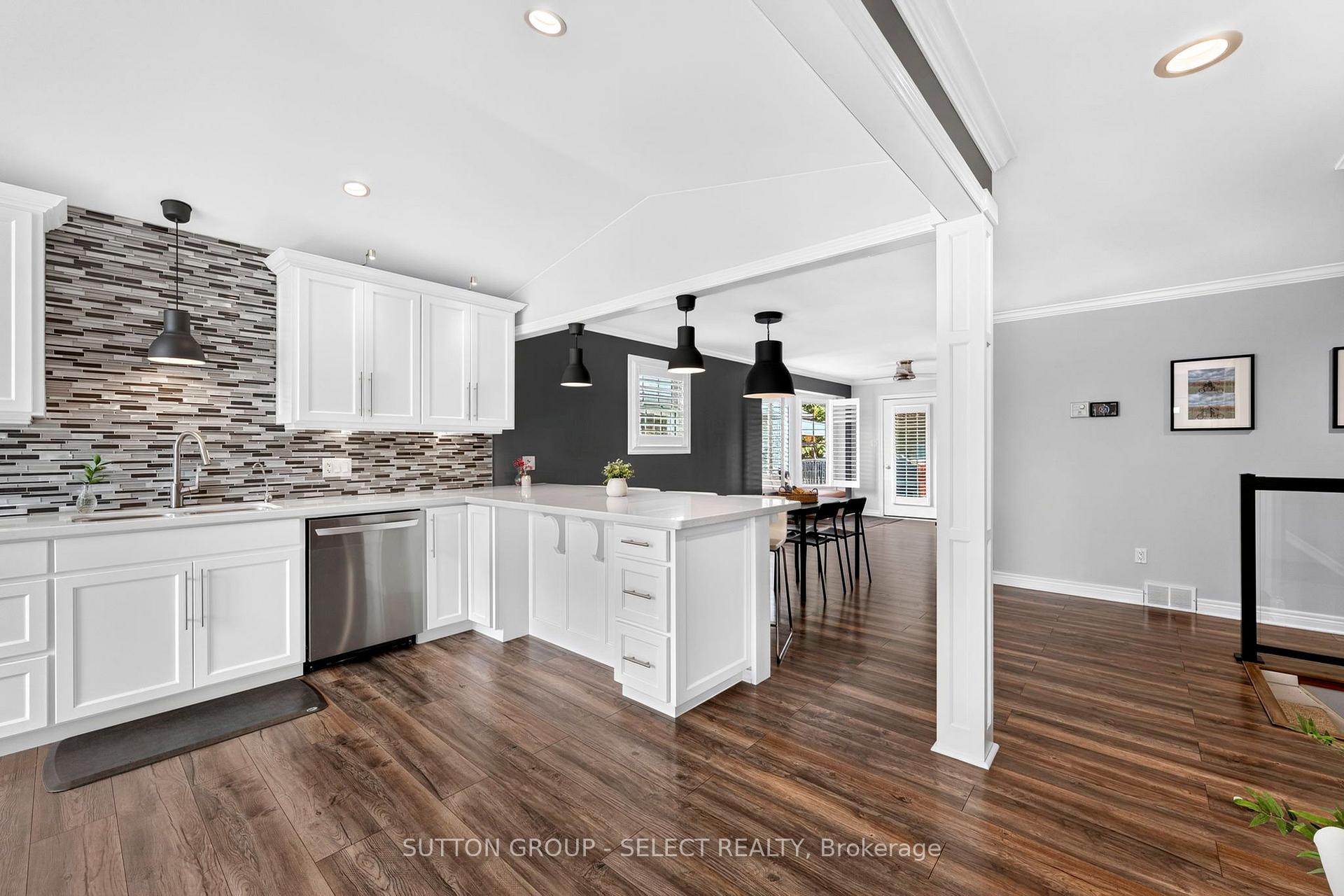 Photo 6 of 54 Balvina Drive W, Goderich, Goderich (Town) — HOMEH