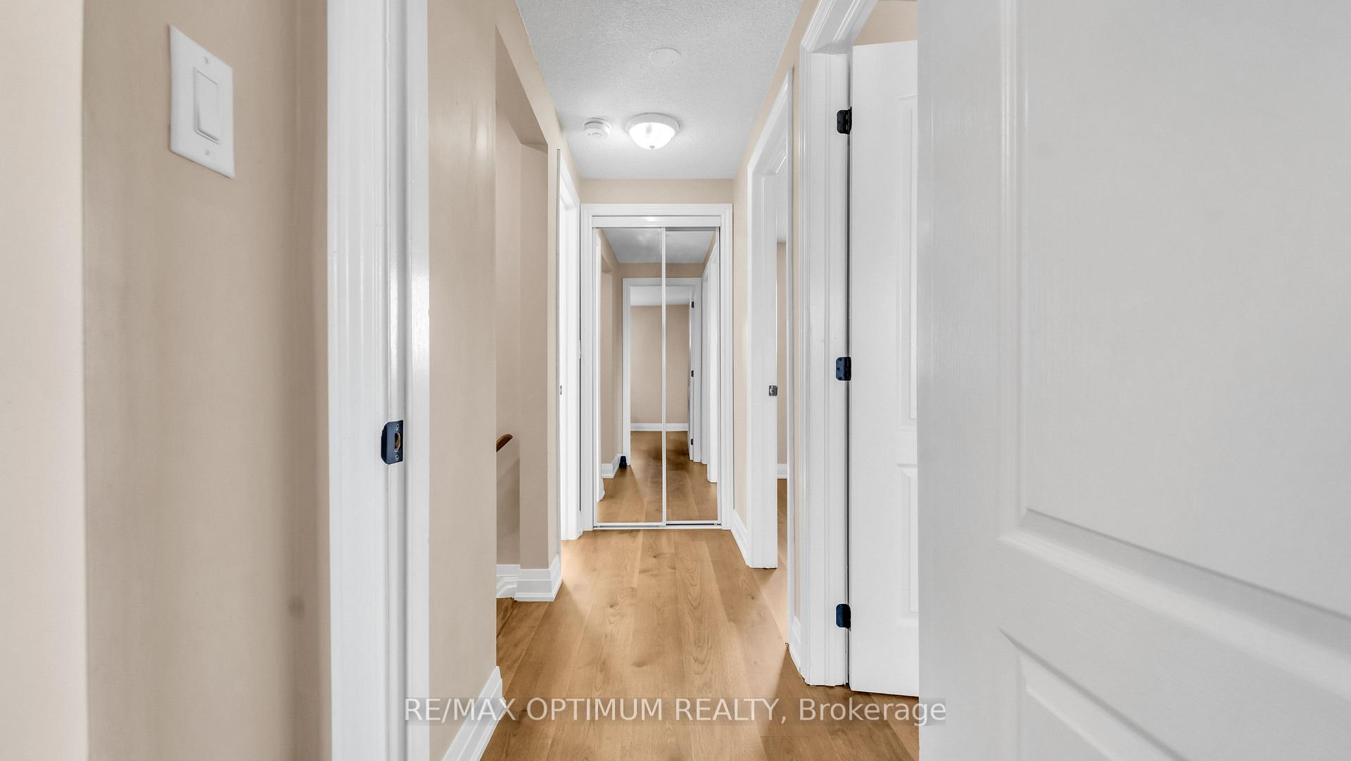 Photo 26 of 4 Lawnview Court, Brampton, Heart Lake West — HOMEH