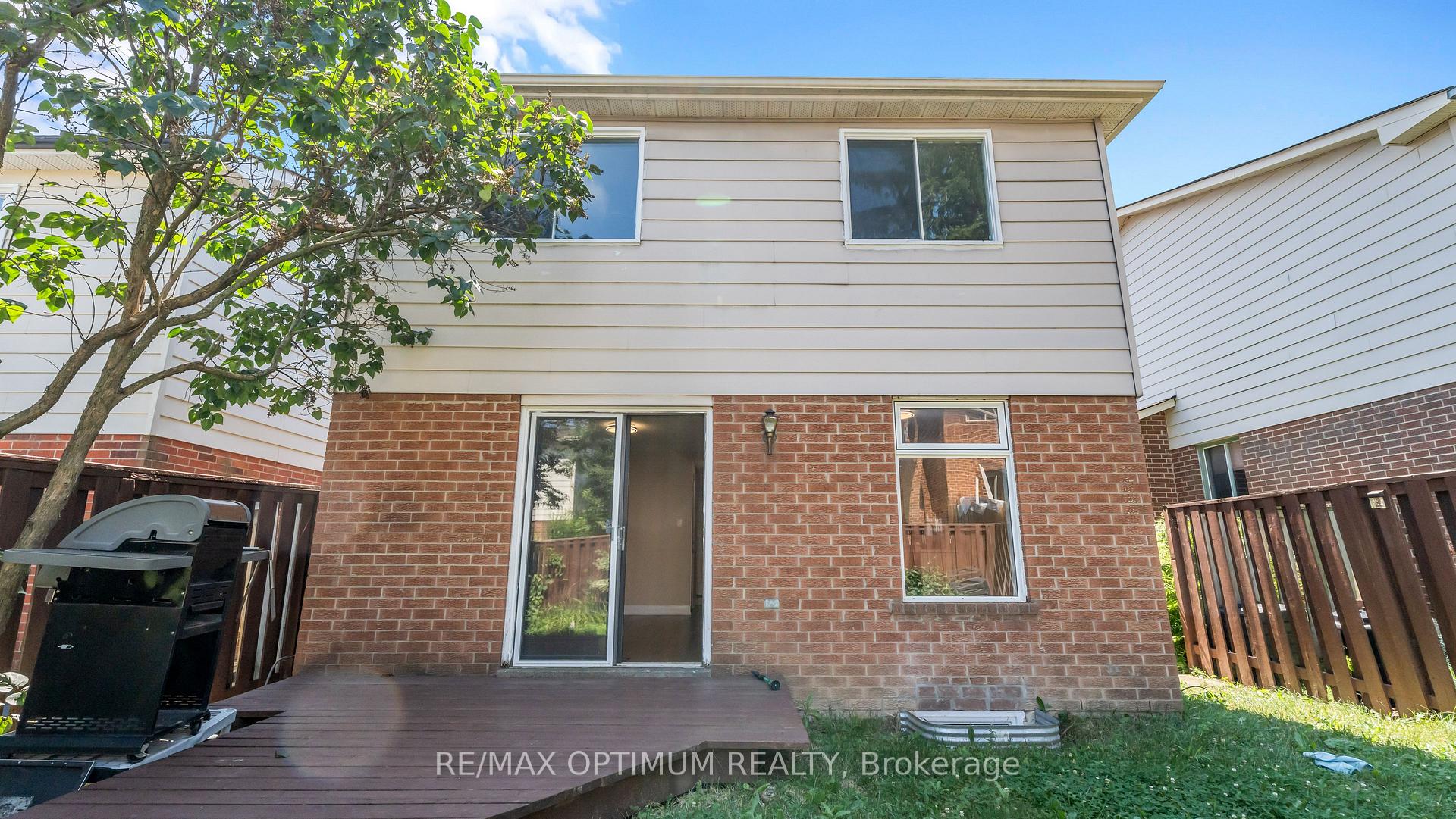 Photo 44 of 4 Lawnview Court, Brampton, Heart Lake West — HOMEH