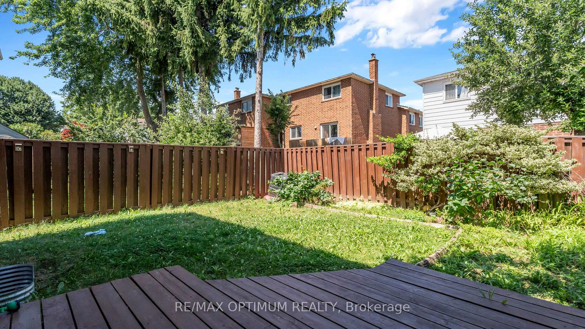 Photo 46 of 4 Lawnview Court, Brampton, Heart Lake West — HOMEH