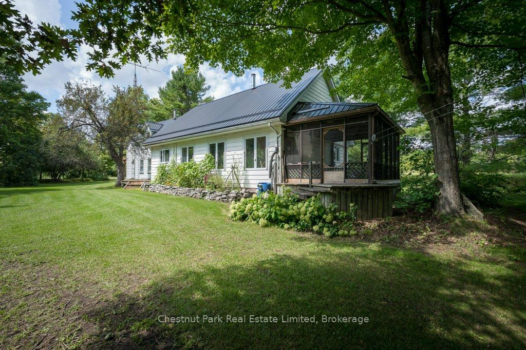 Photo 30 of 324 Declair Road, Tweed, Elzevir (Twp) — HOMEH