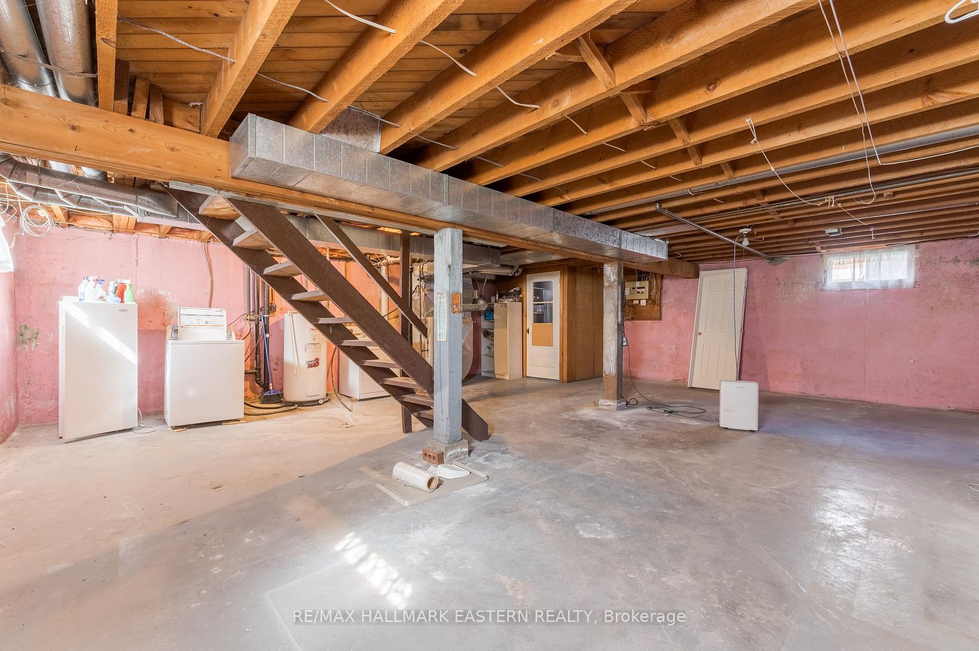 Photo 22 of 51 Ephgrave Boulevard, Peterborough, Otonabee Ward 1 — HOMEH