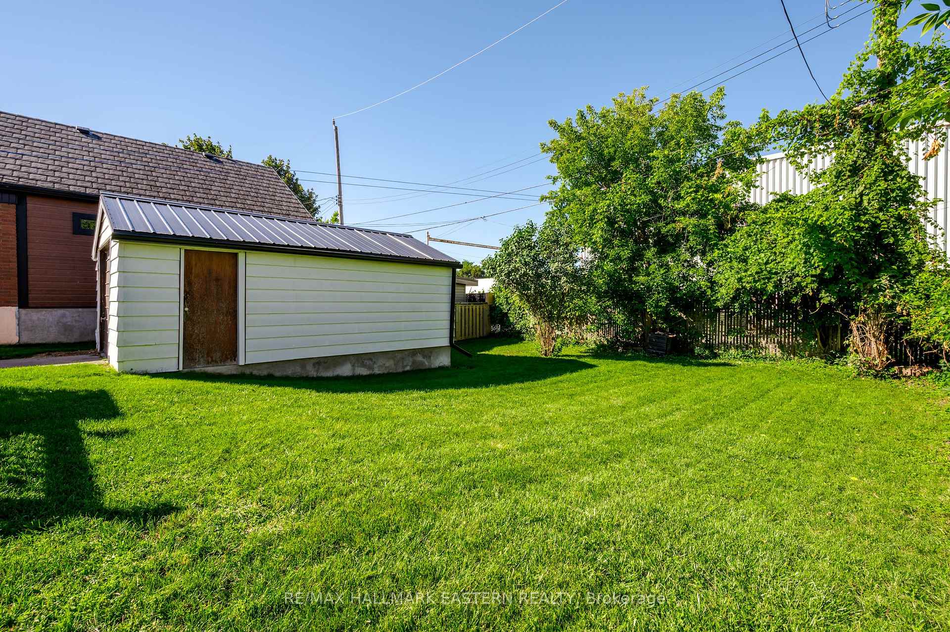 Photo 26 of 51 Ephgrave Boulevard, Peterborough, Otonabee Ward 1 — HOMEH