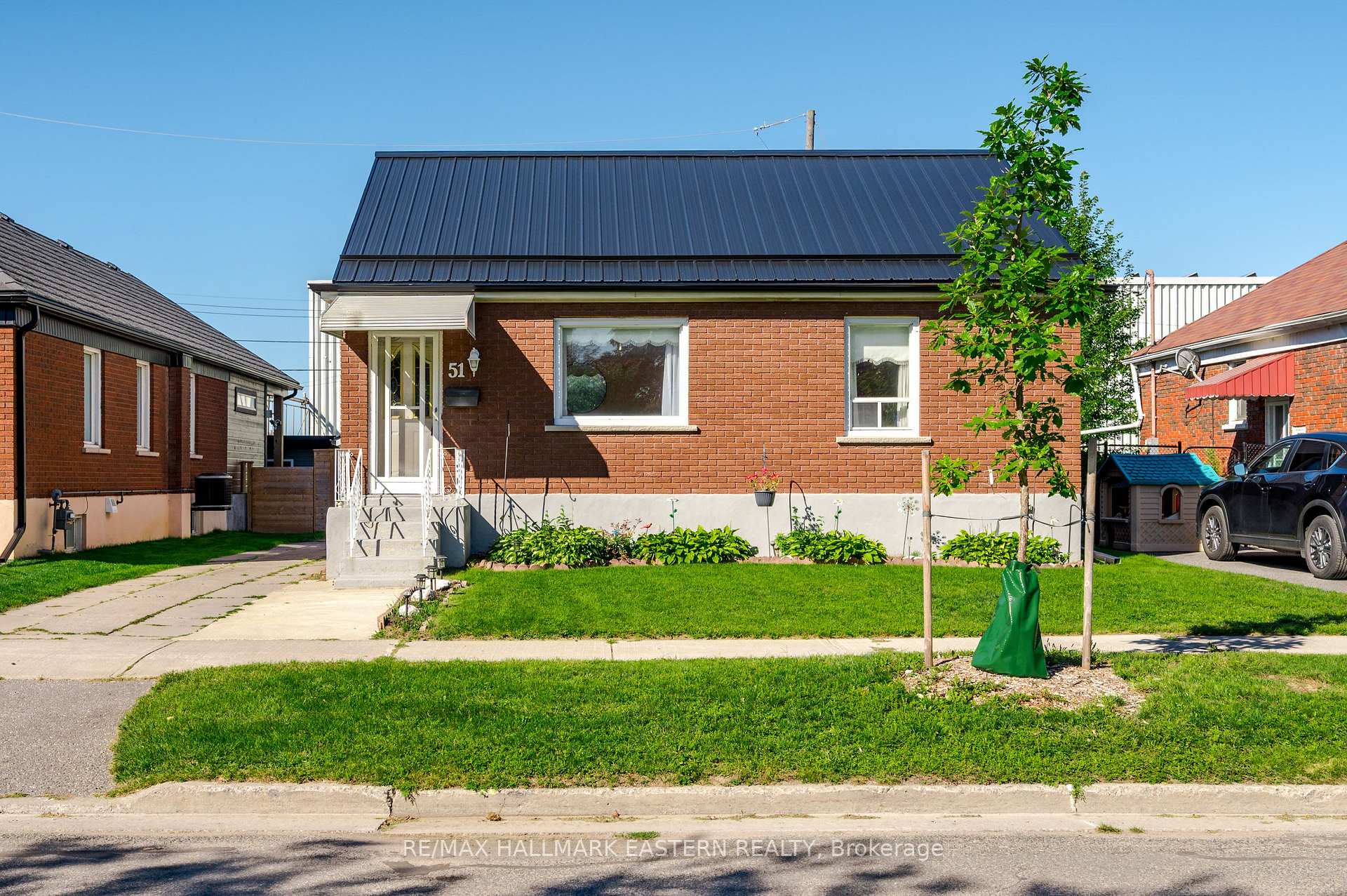 Photo 32 of 51 Ephgrave Boulevard, Peterborough, Otonabee Ward 1 — HOMEH