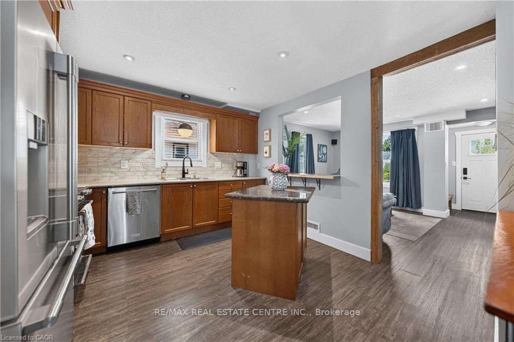 Photo 15 of 84 Norfolk Avenue, Cambridge, Greenway-Chaplin — HOMEH