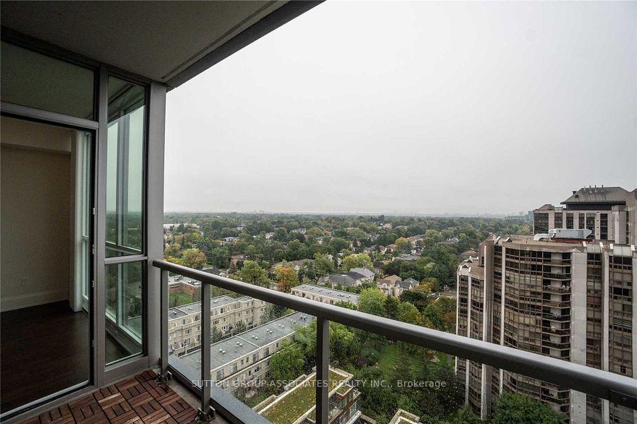 Photo 11 of Unit 1710, 88 Sheppard Avenue E, North York, Willowdale East — HOMEH