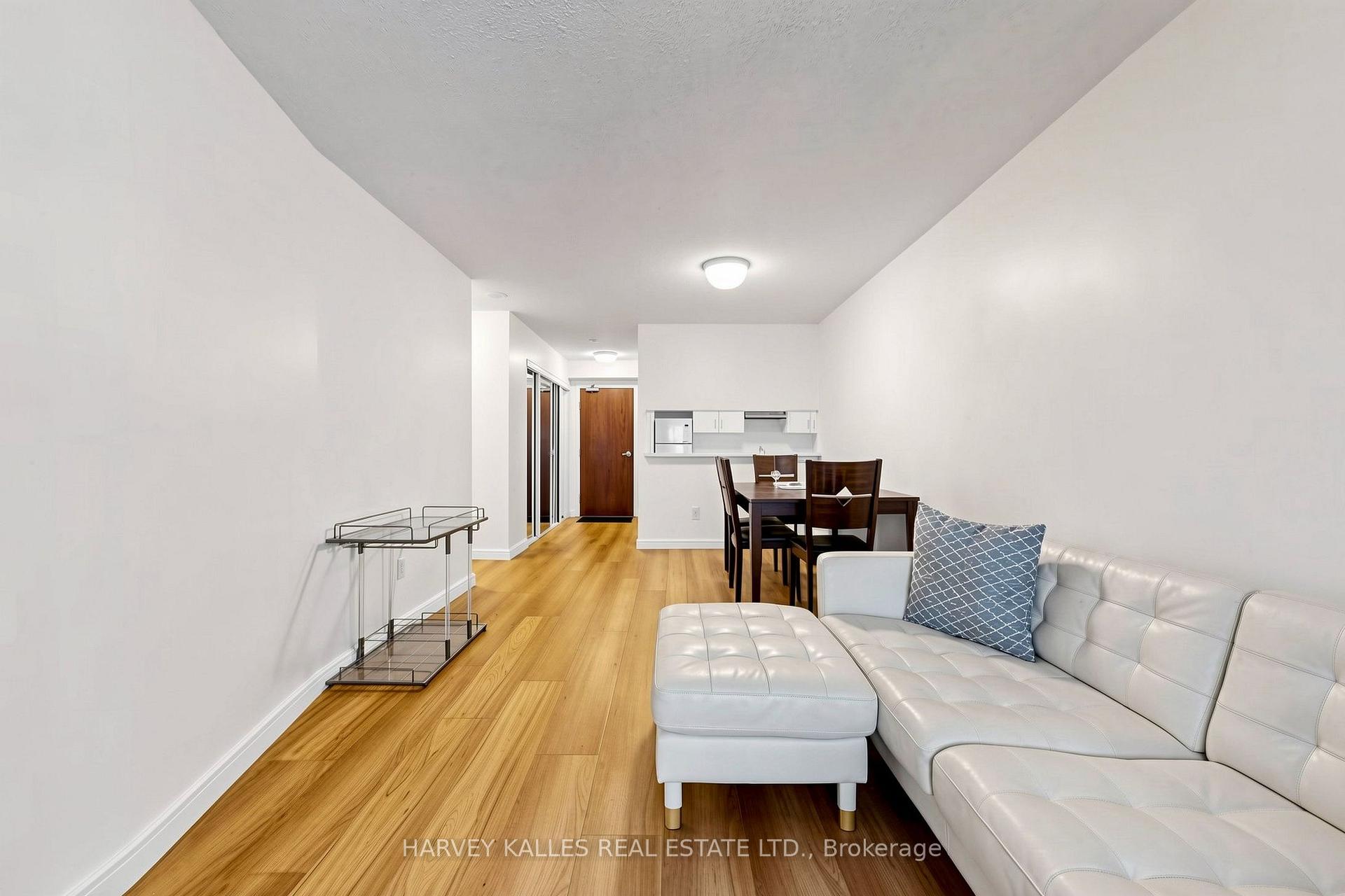 Photo 12 of Unit 408, 1055 Bay Street, Toronto, Bay Street Corridor — HOMEH