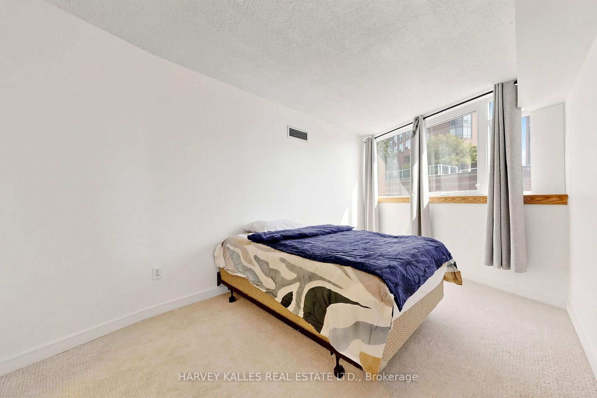 Photo 21 of Unit 408, 1055 Bay Street, Toronto, Bay Street Corridor — HOMEH