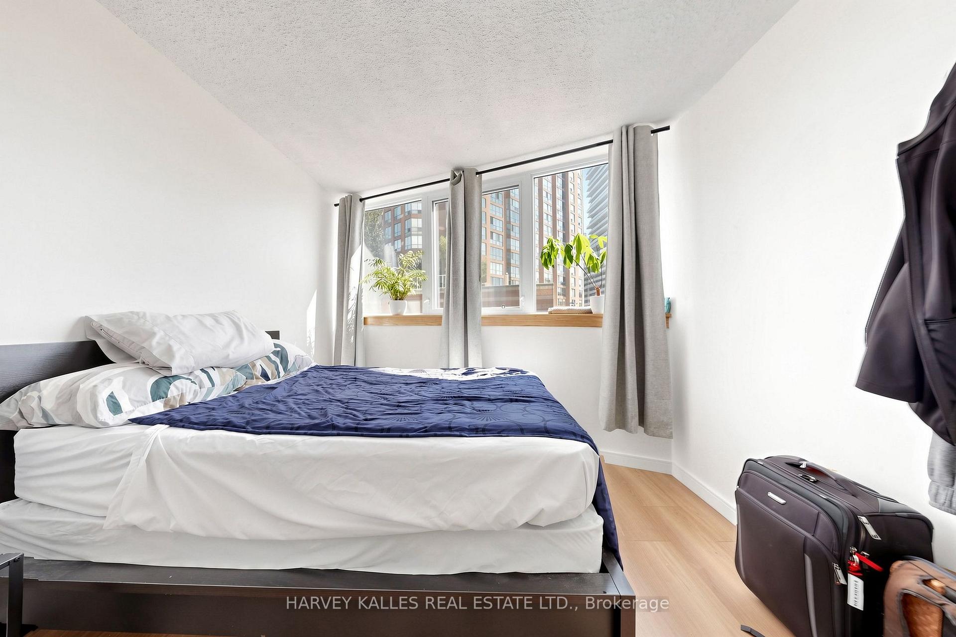 Photo 24 of Unit 408, 1055 Bay Street, Toronto, Bay Street Corridor — HOMEH